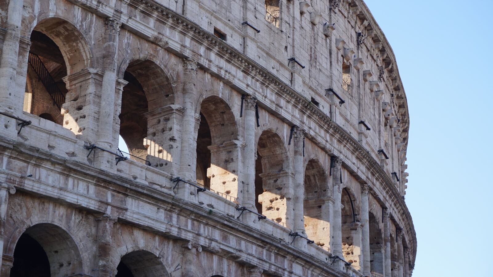 Sony Alpha a5000 (ILCE 5000) sample photo. Colosseum, rome, italy photography