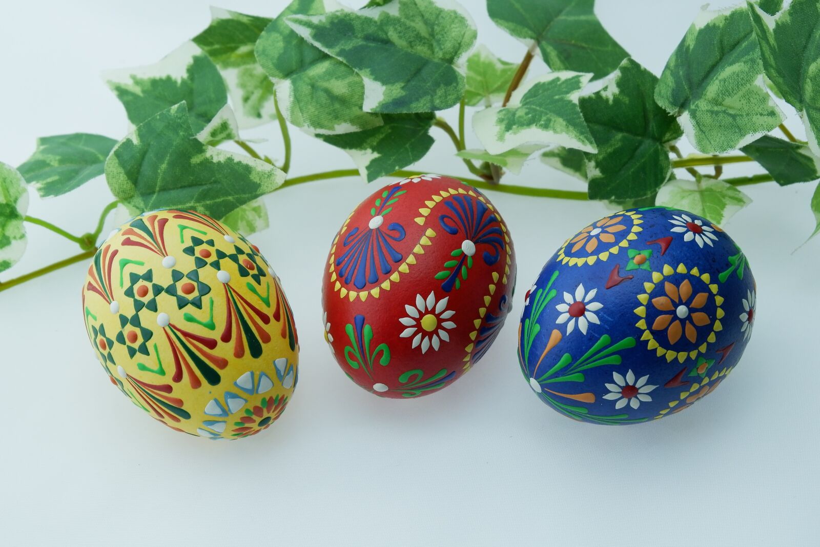 Fujifilm X-A10 sample photo. Easter, ornament, background photography