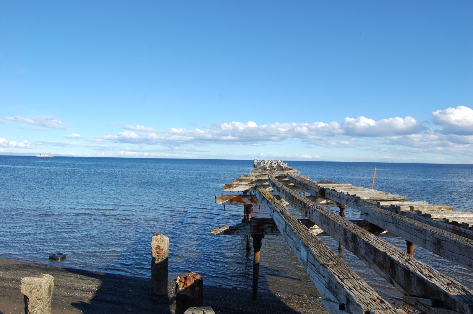 Nikon D40 sample photo. Spring, sea, sky photography