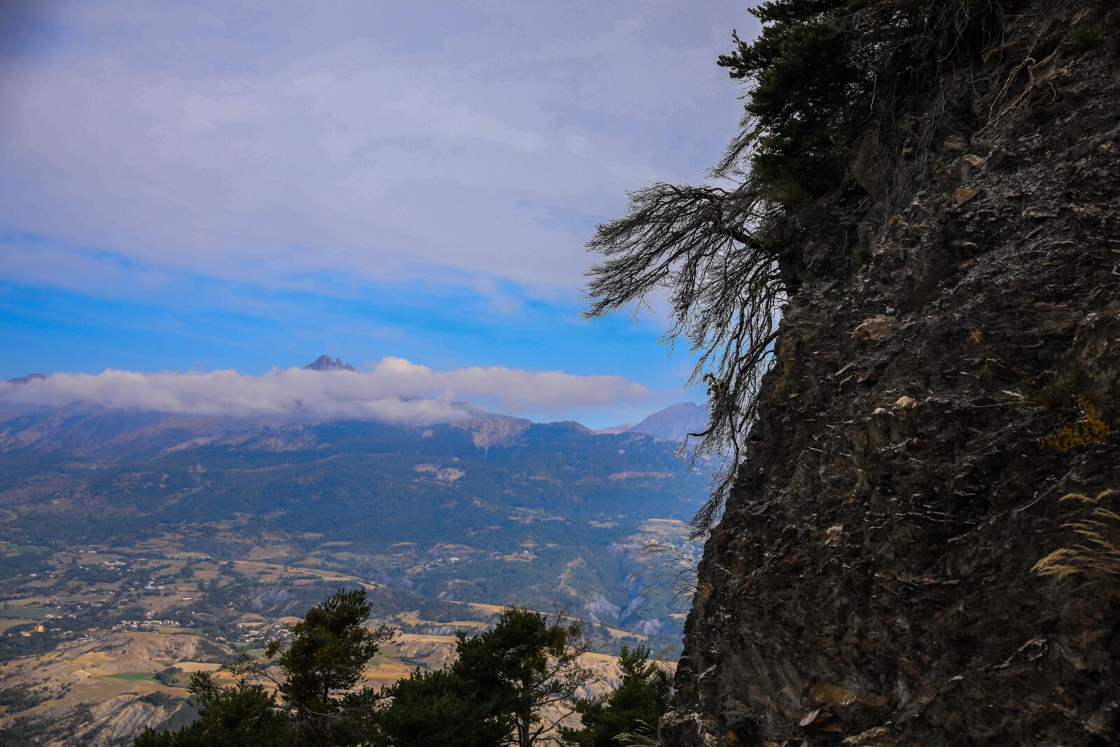 Canon EOS 5D Mark IV sample photo. Landscape, mountains, nature photography