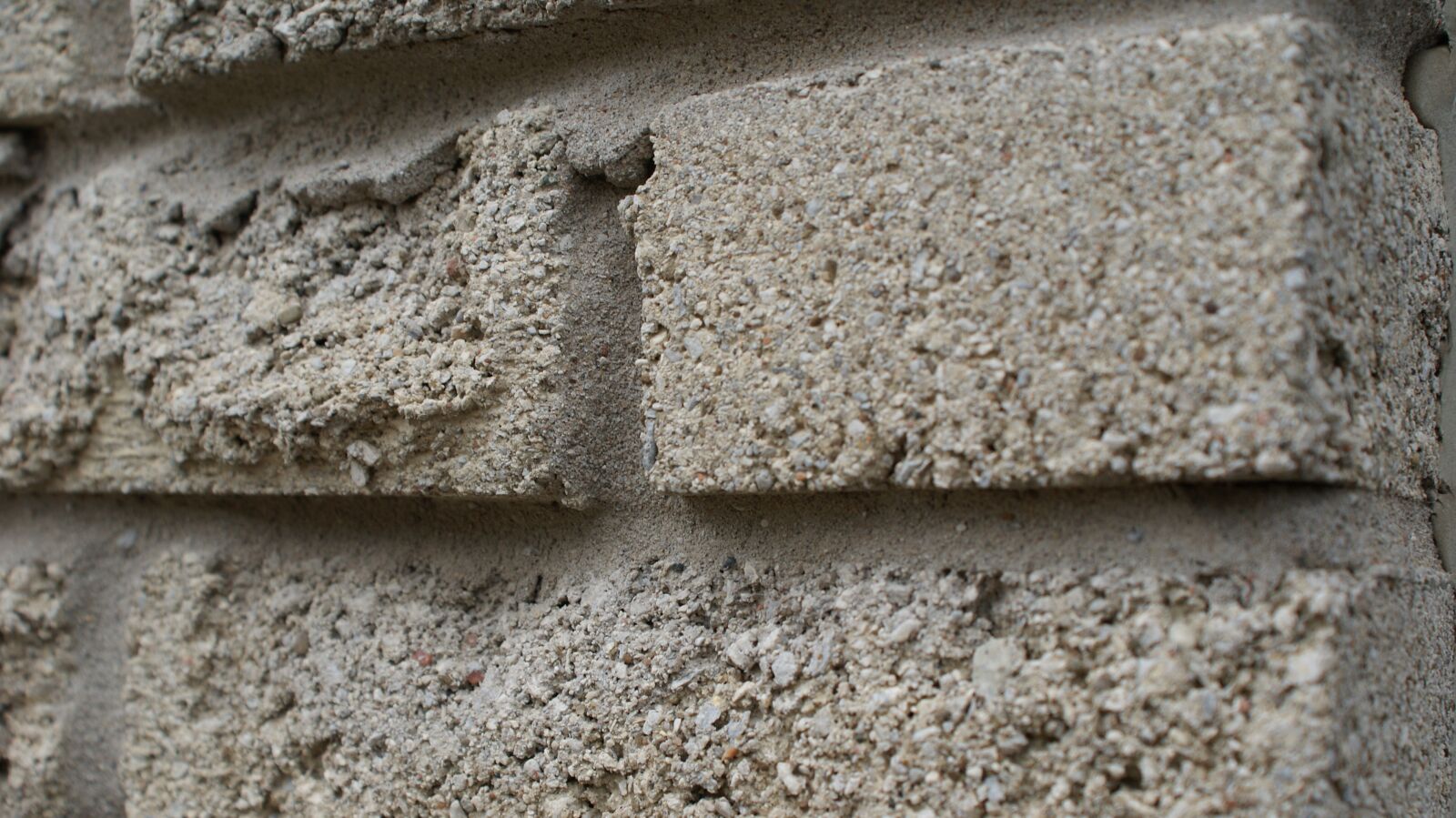 Sony Alpha DSLR-A200 sample photo. Wall, concrete, bricks photography