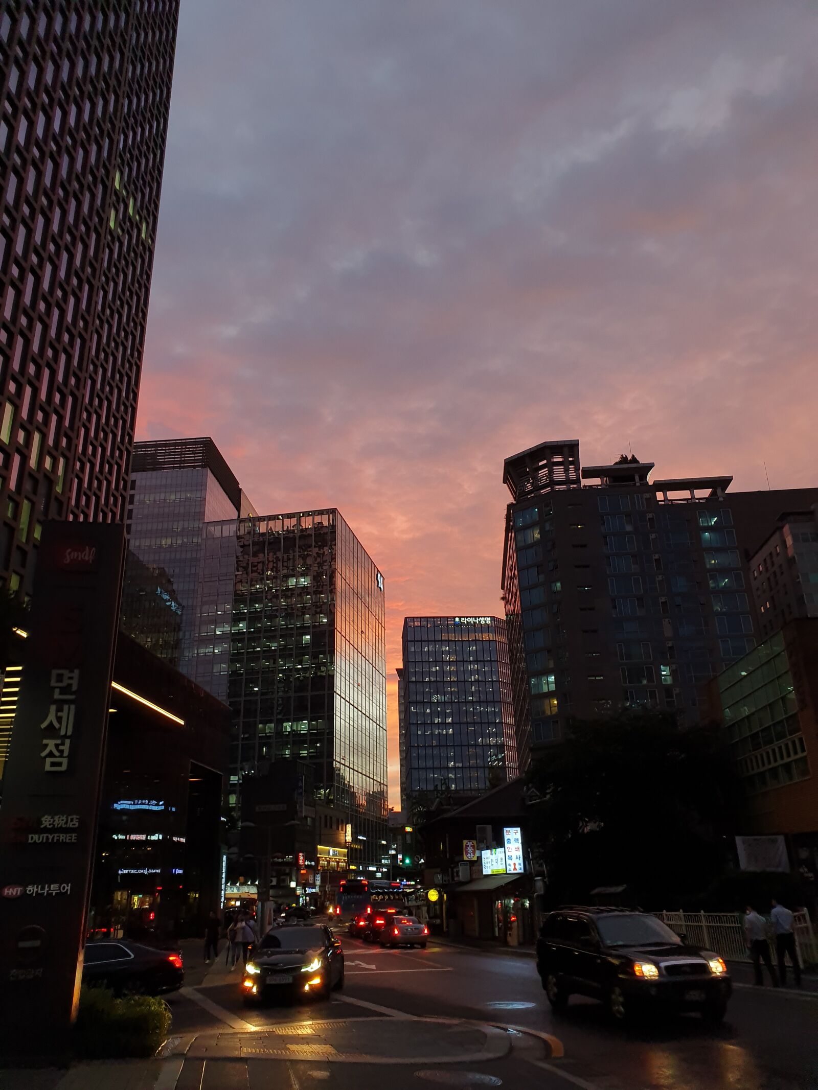 Samsung Galaxy S10 sample photo. Seoul, korea, south korea photography