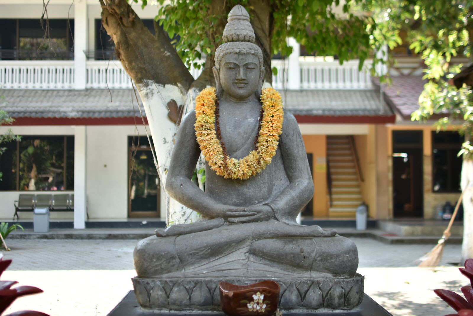 Nikon D3400 sample photo. Java, religion, temple photography