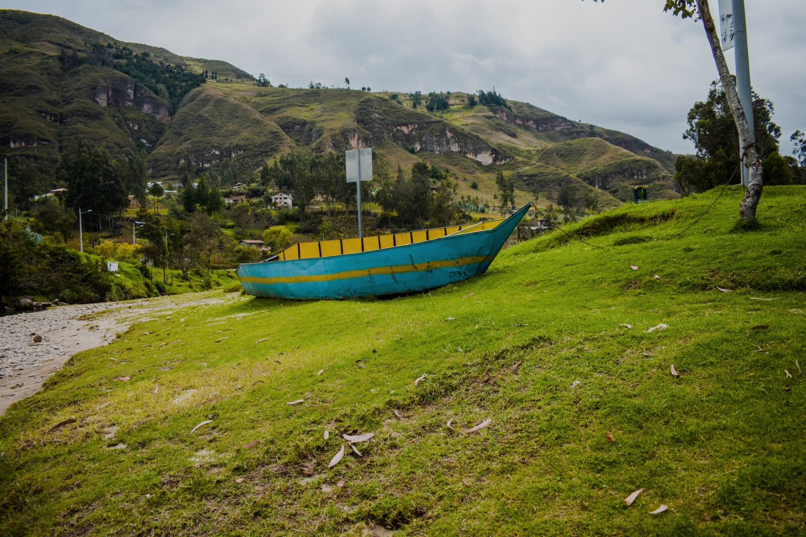 Nikon D3400 sample photo. Boat, river, adventure photography