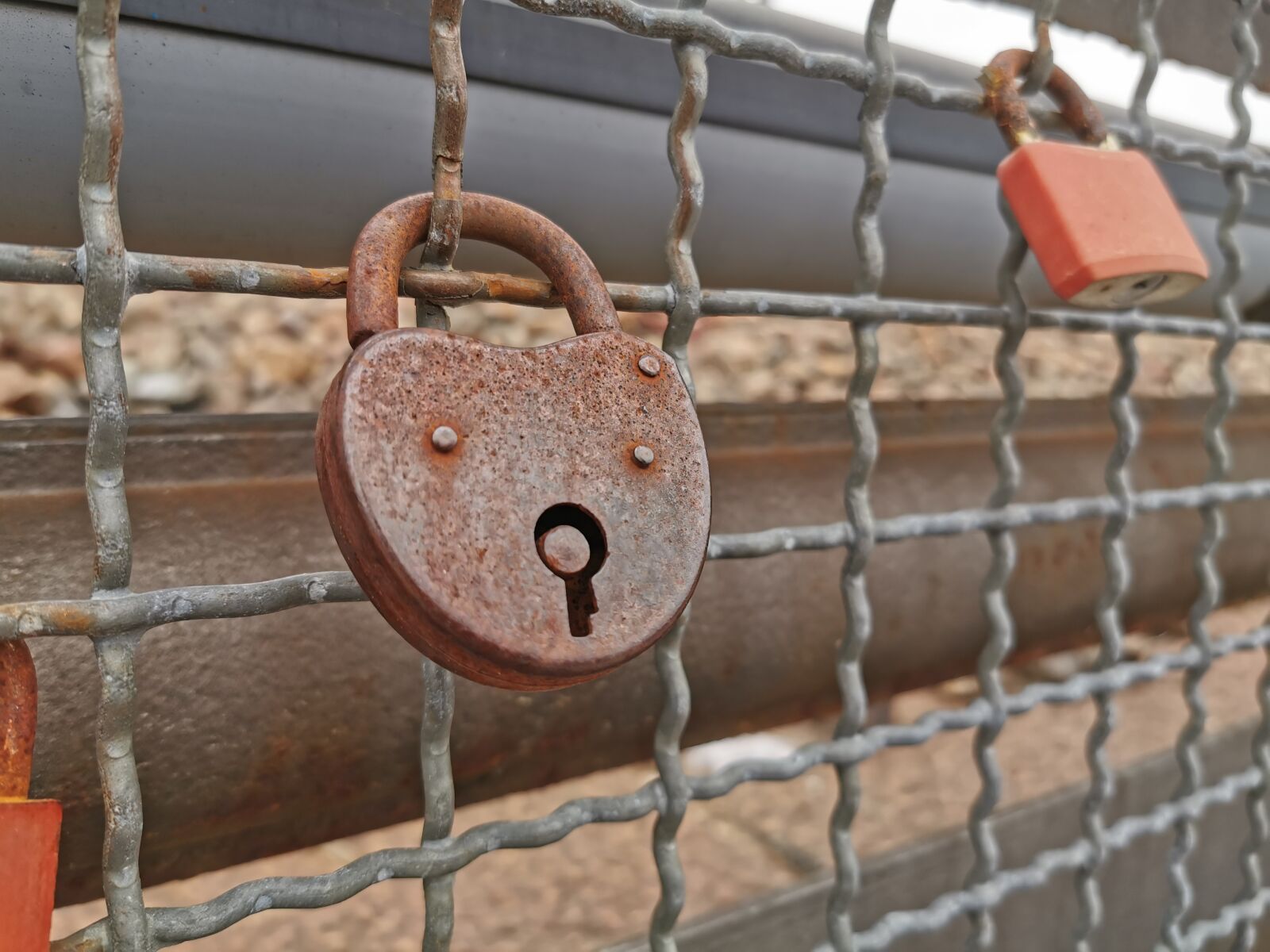 HUAWEI P30 Pro sample photo. Lock, love, love lock photography