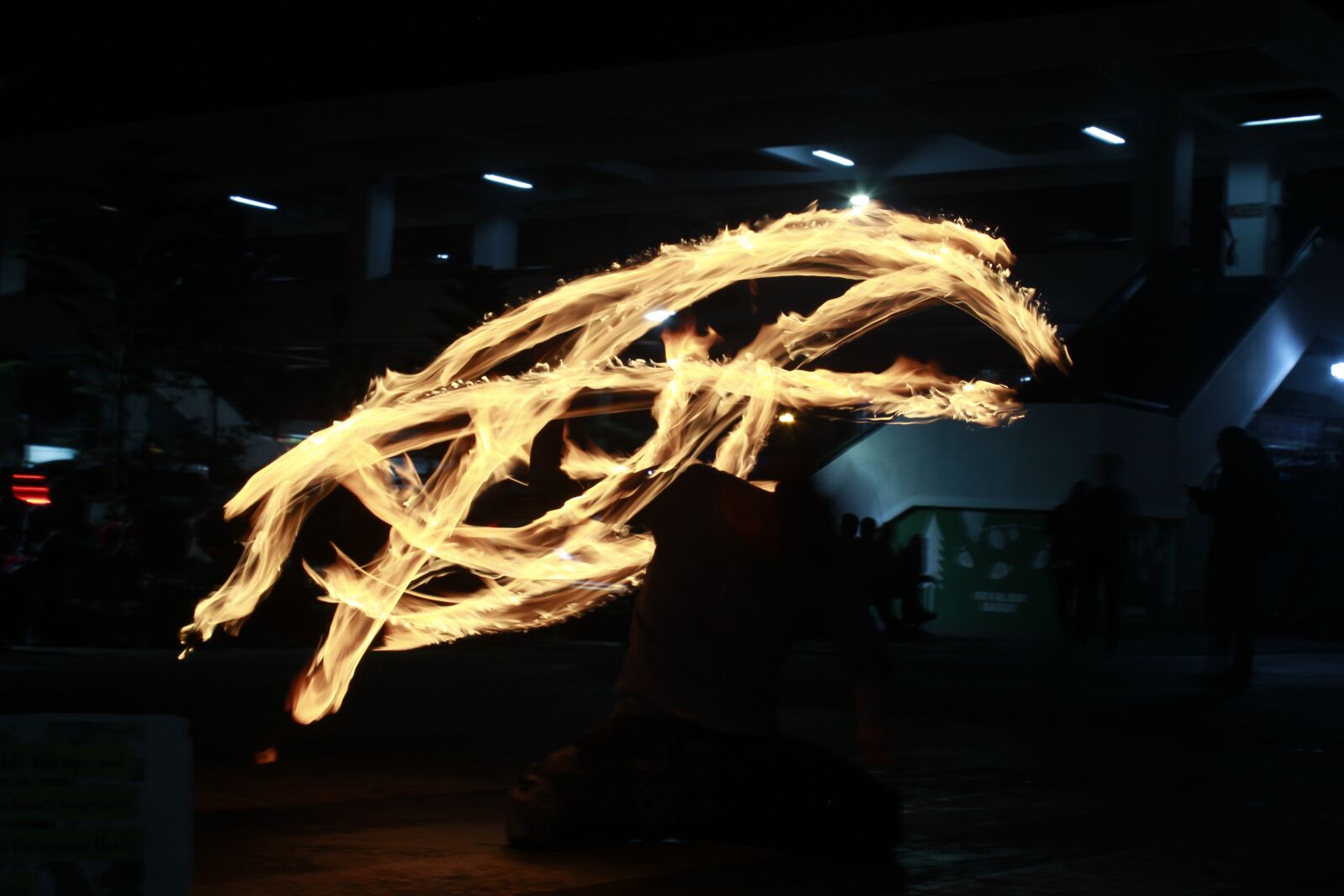 Canon EOS 600D (Rebel EOS T3i / EOS Kiss X5) sample photo. Fire dancing, light painting photography