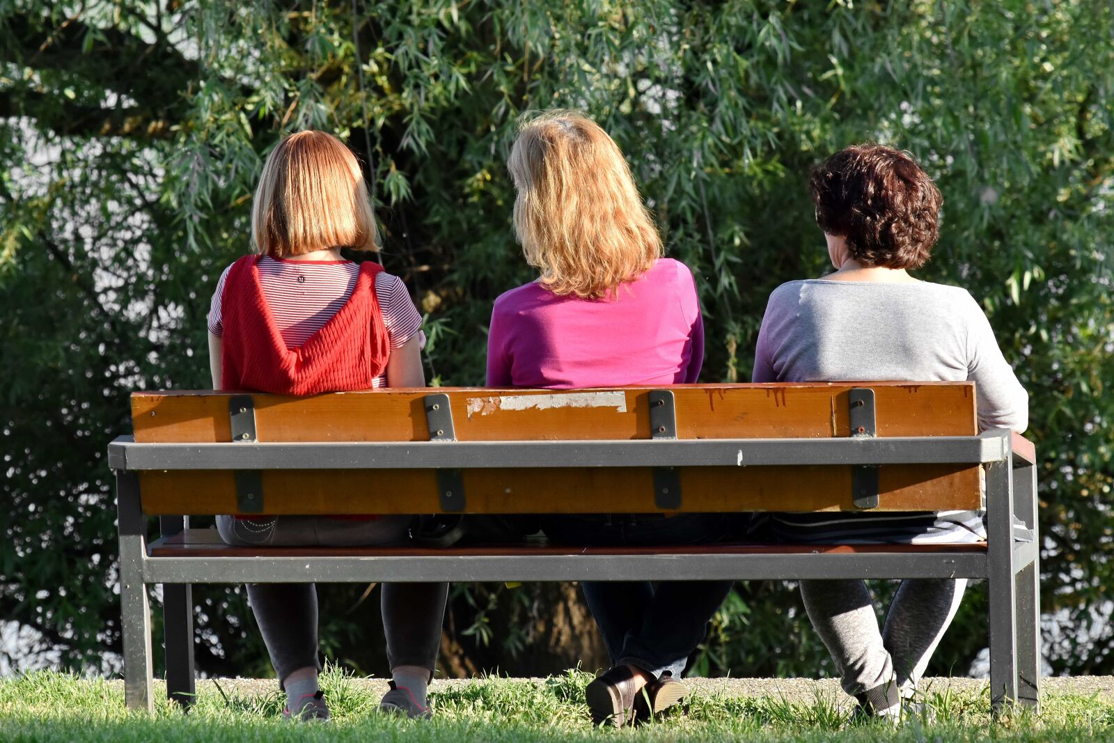 Nikon D5500 sample photo. Friends, friendship, relaxation, three photography