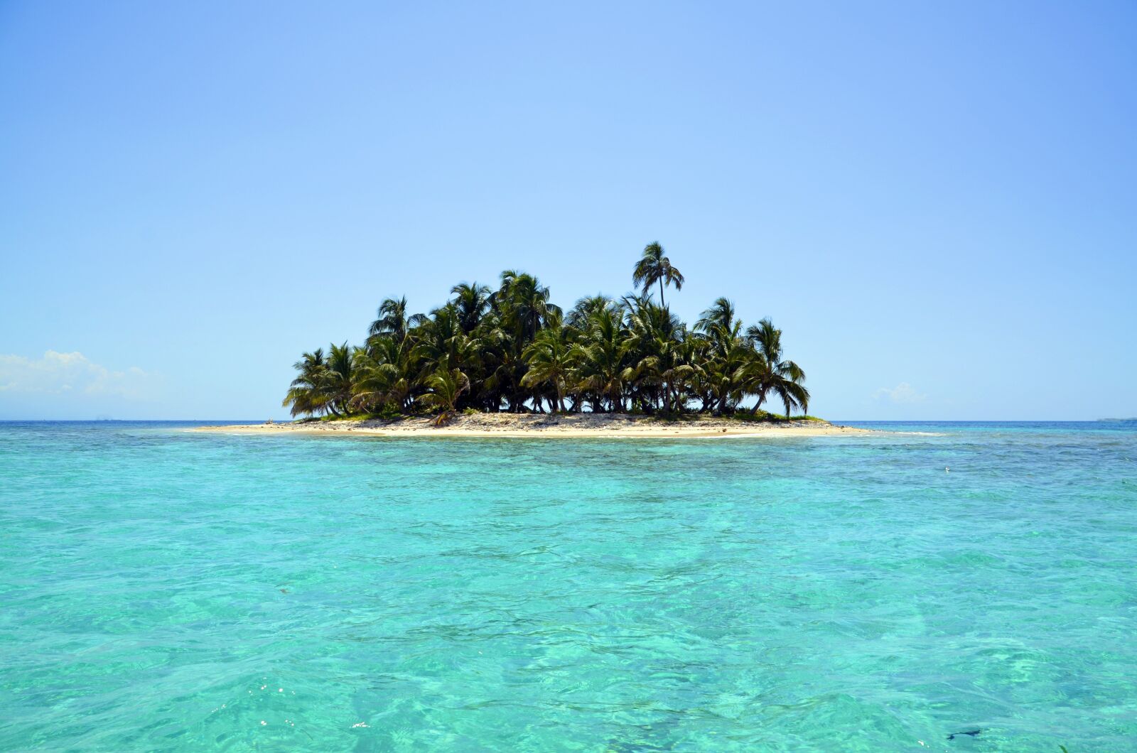 Nikon D7000 sample photo. Island, scenery, sea photography