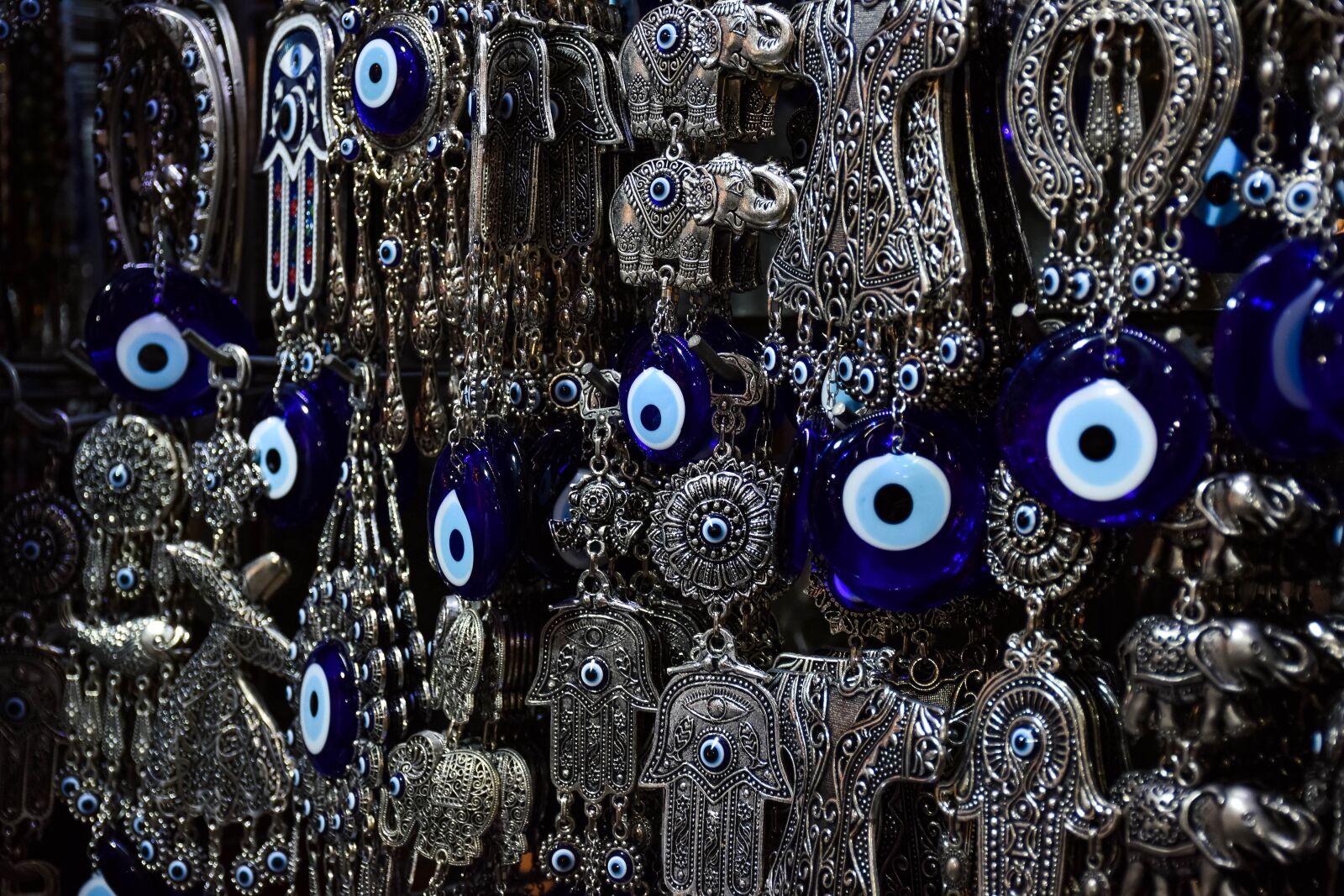 Nikon D5500 sample photo. Greece, eyes, silver photography