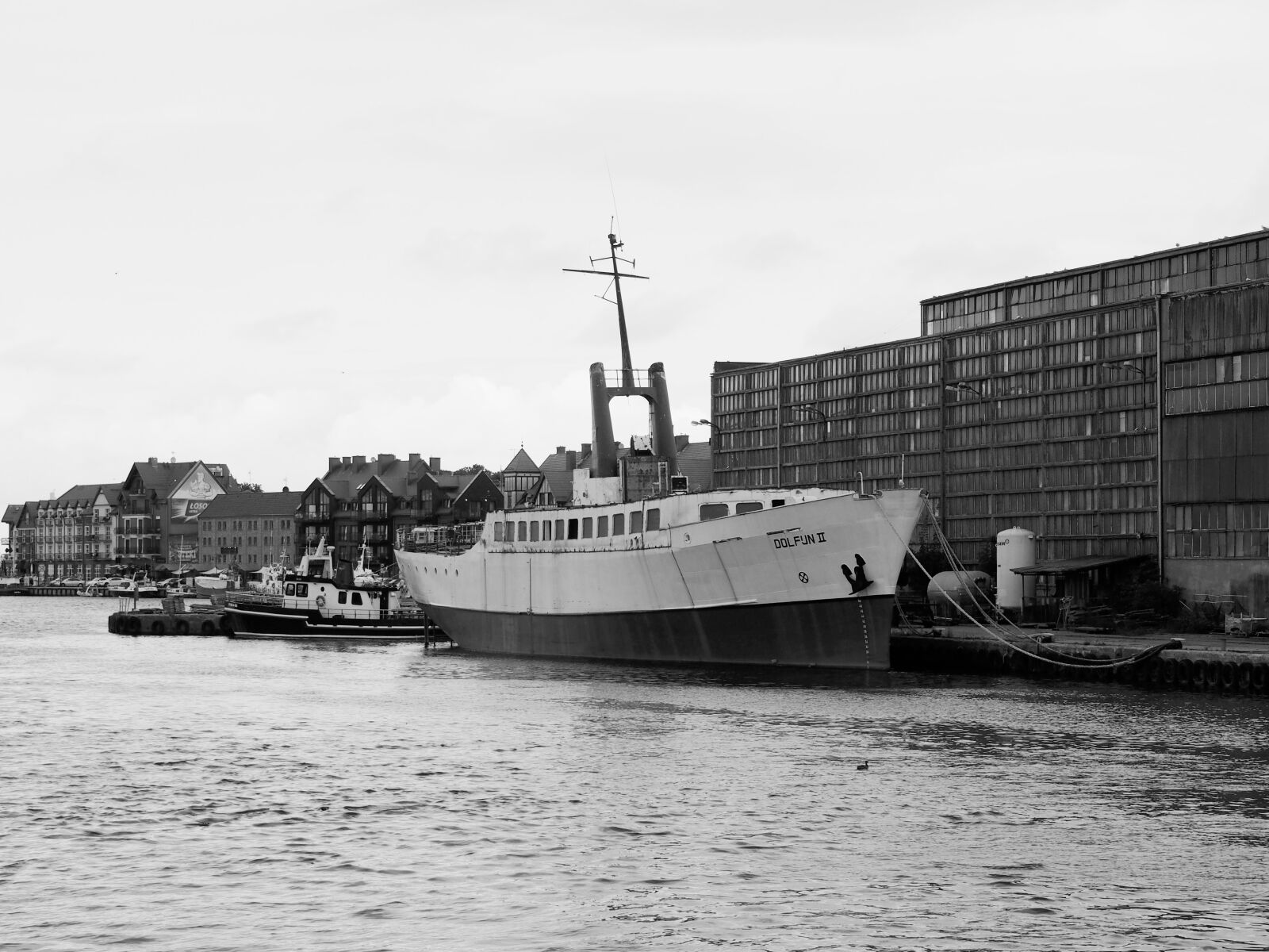 Olympus PEN E-PL6 sample photo. Ship, ustka, port photography