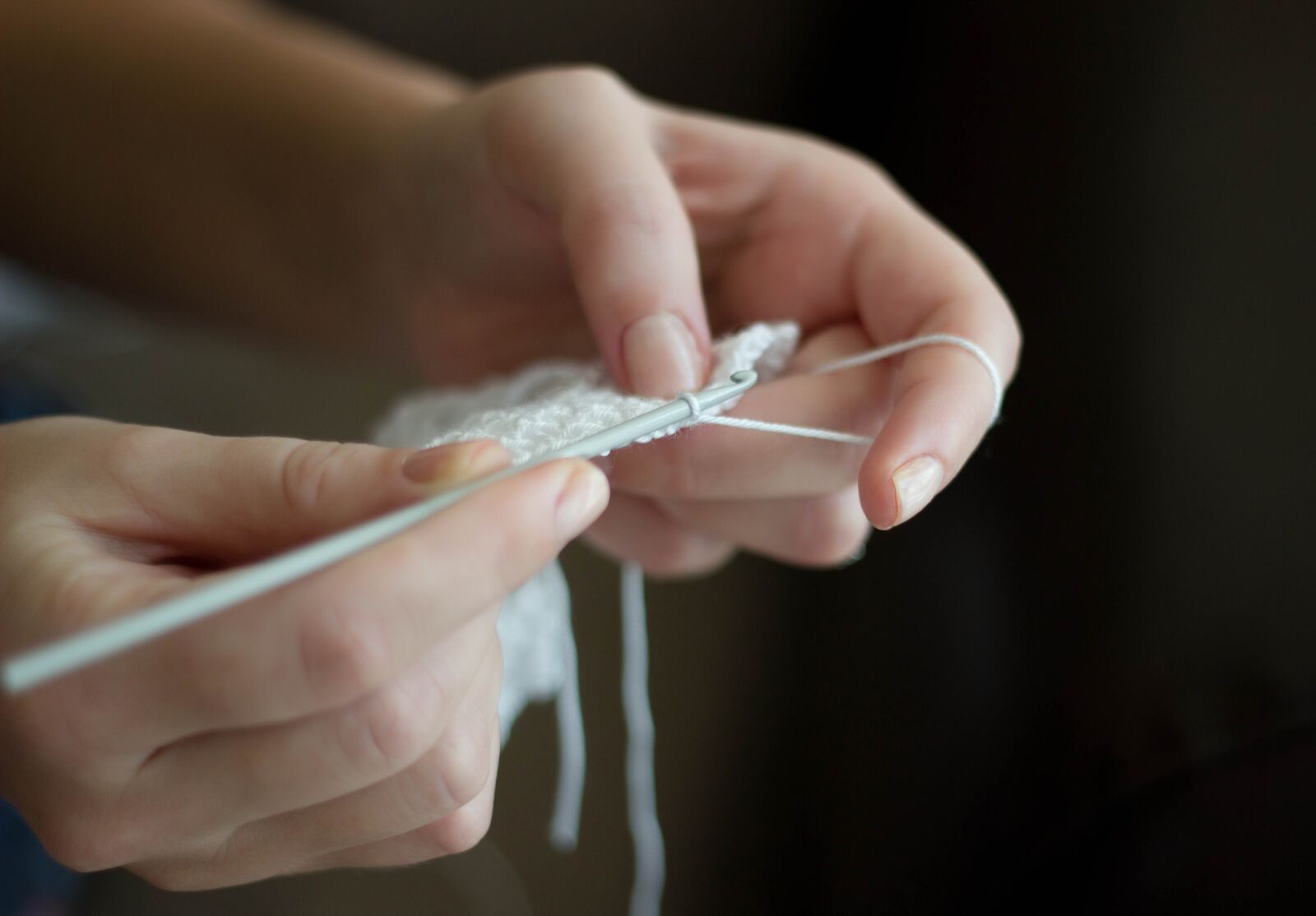 Canon EOS 600D (Rebel EOS T3i / EOS Kiss X5) + Canon EF 50mm F1.8 II sample photo. Crochet, handmade, needlework photography