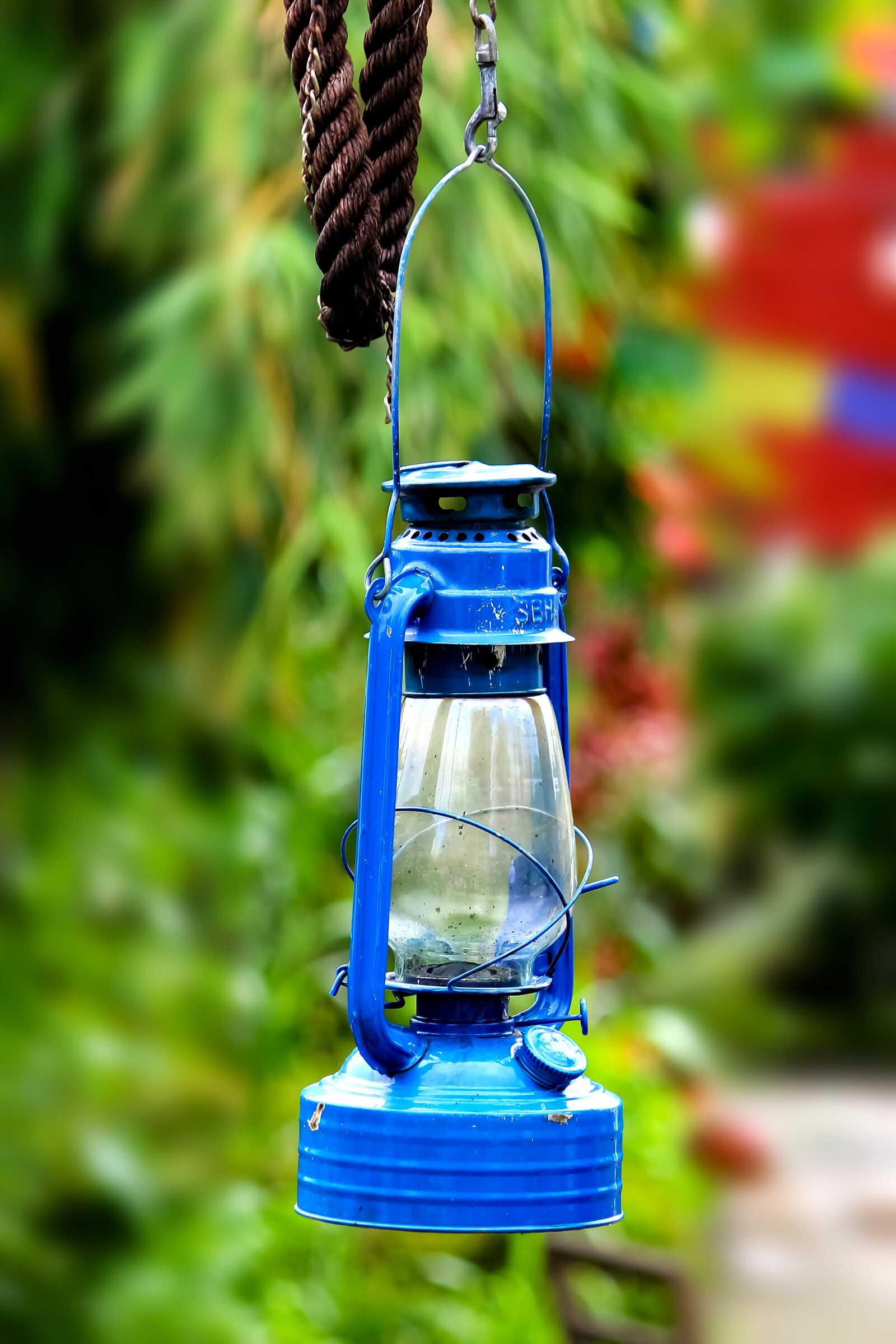 Canon EOS 1200D (EOS Rebel T5 / EOS Kiss X70 / EOS Hi) sample photo. Oil lamp, lamp, lantern photography