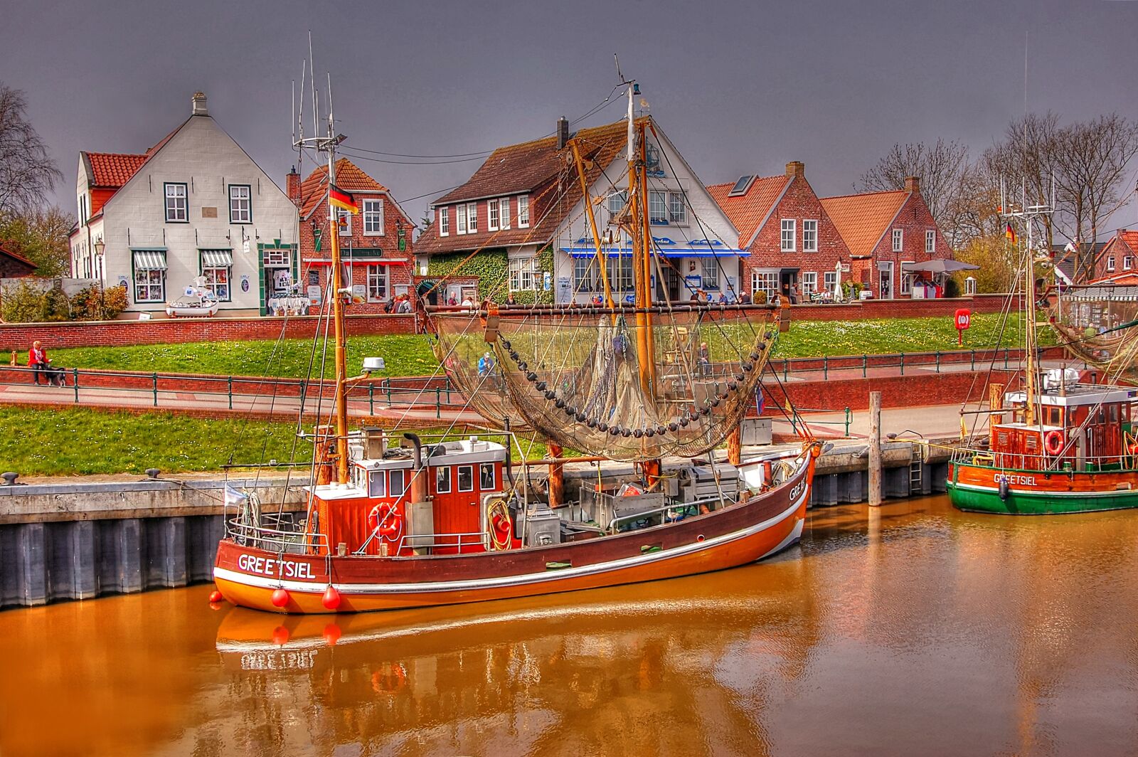 Nikon D40 sample photo. Cutter, greetsiel, north sea photography