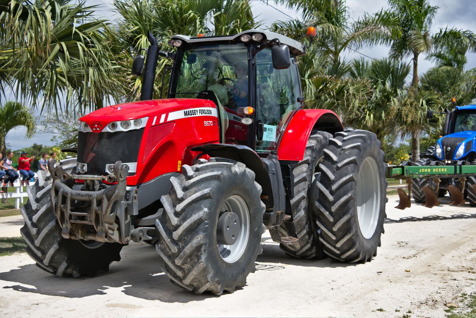 Nikon D7200 sample photo. Tractor, big, heavy photography
