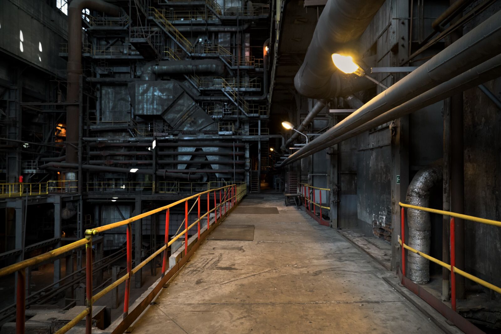Sony a6000 + Sony E PZ 18-105mm F4 G OSS sample photo. Power station, factory, the photography