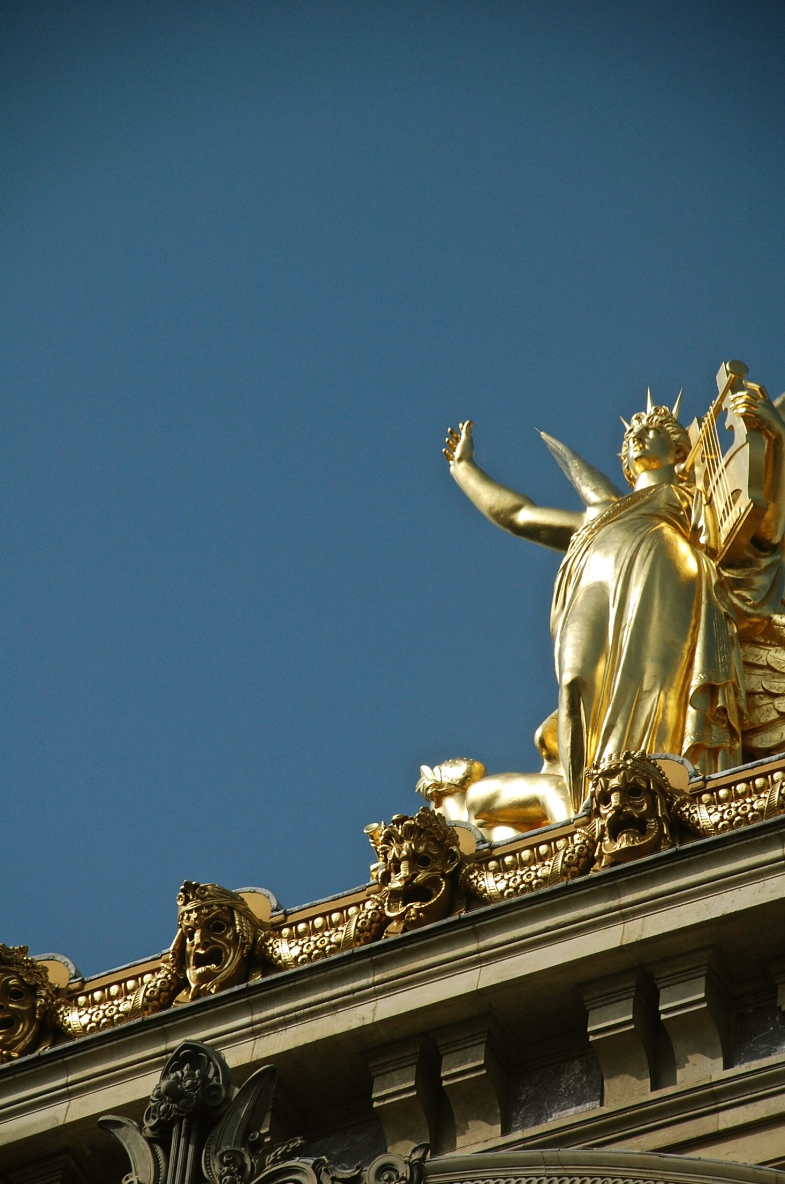 Nikon D40 sample photo. Europe, angel, gold photography