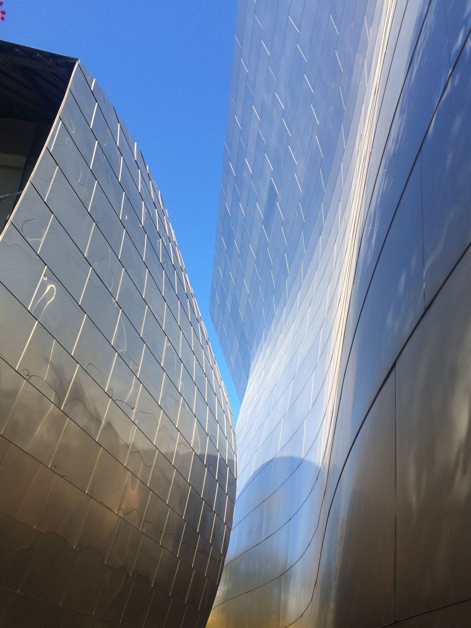 iPhone 5s back camera 4.15mm f/2.2 sample photo. Los angeles, california, downtown photography