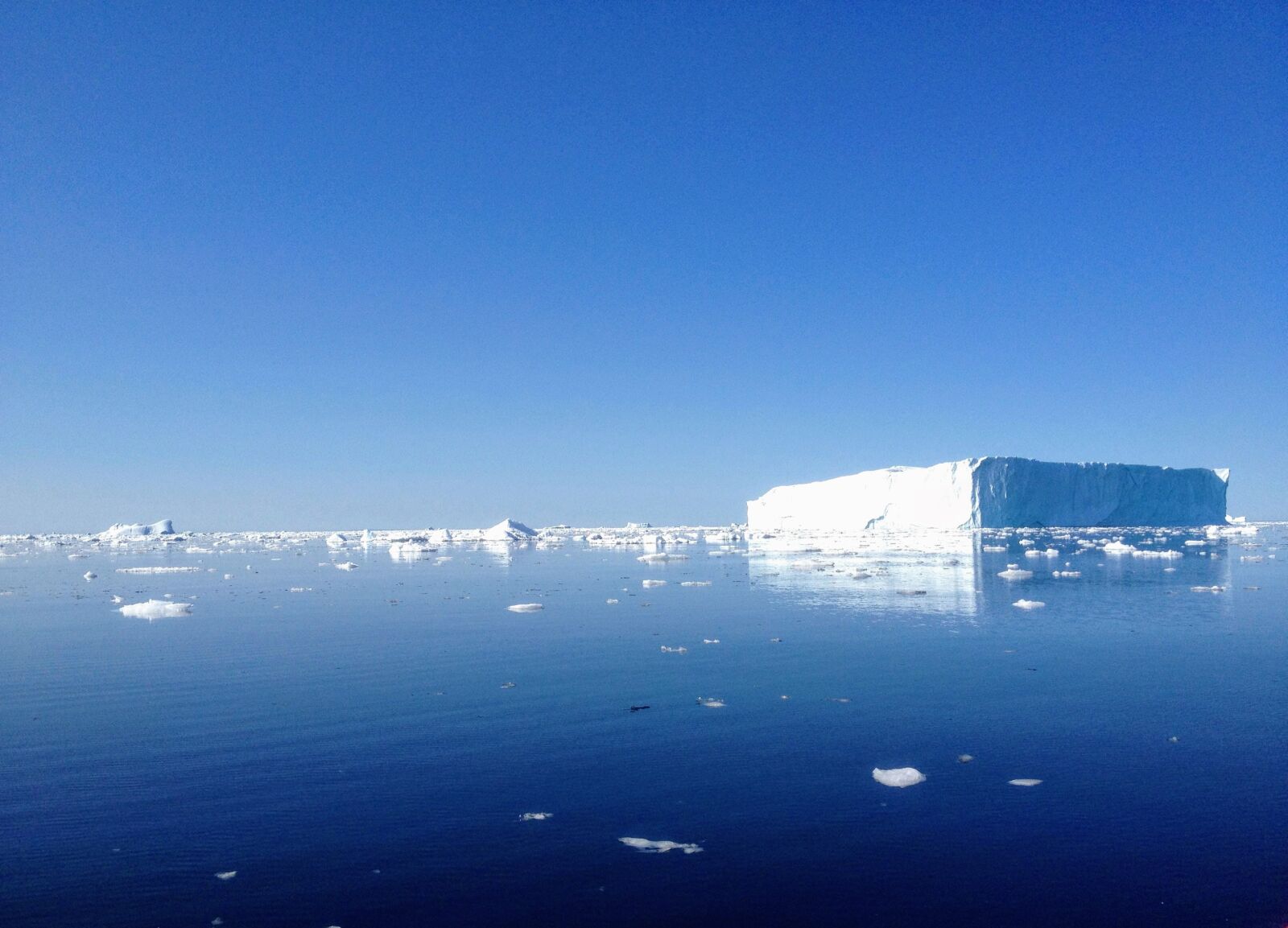 Apple iPhone 4S sample photo. Arctic, ice, sea photography