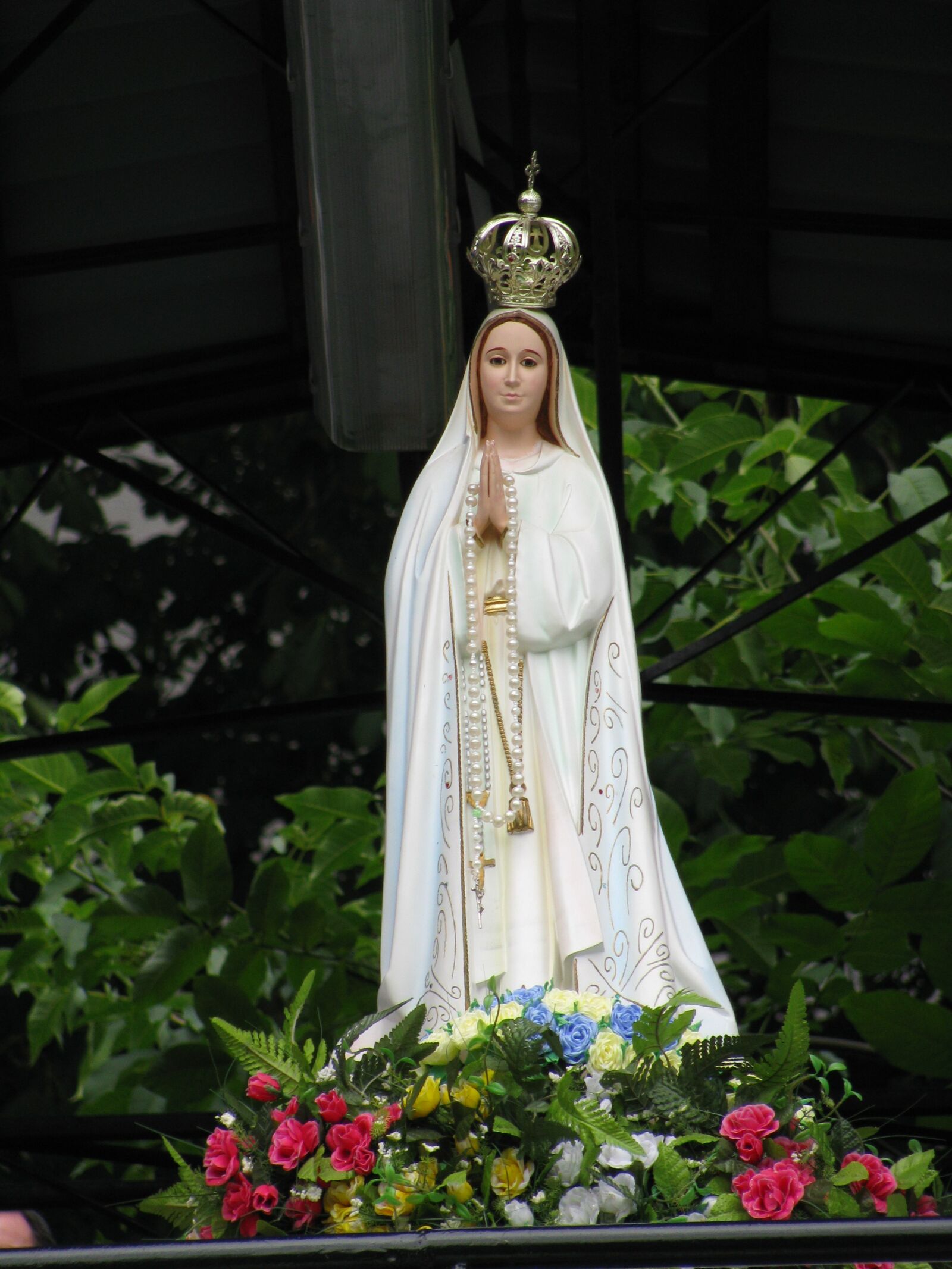Canon POWERSHOT SX100 IS sample photo. Mary, cowshed, the sanctuary photography