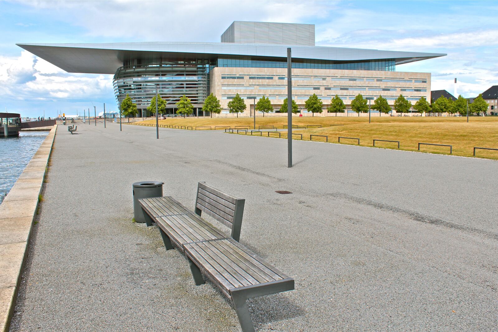 Canon EOS 600D (Rebel EOS T3i / EOS Kiss X5) sample photo. Copenhagen, opera, denmark photography