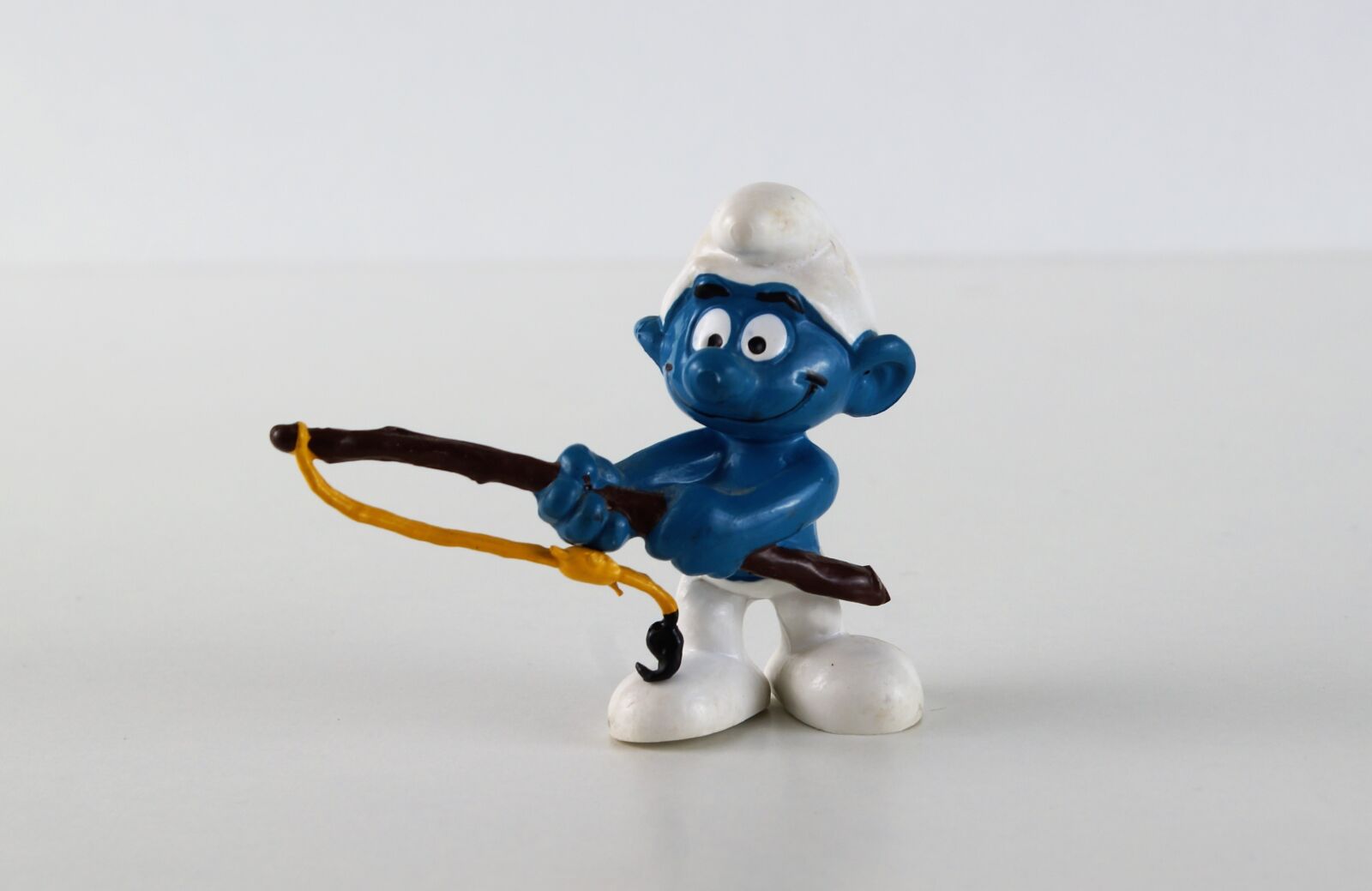 Sony DT 18-70mm F3.5-5.6 sample photo. Smurf, smurfs, angel smurf photography