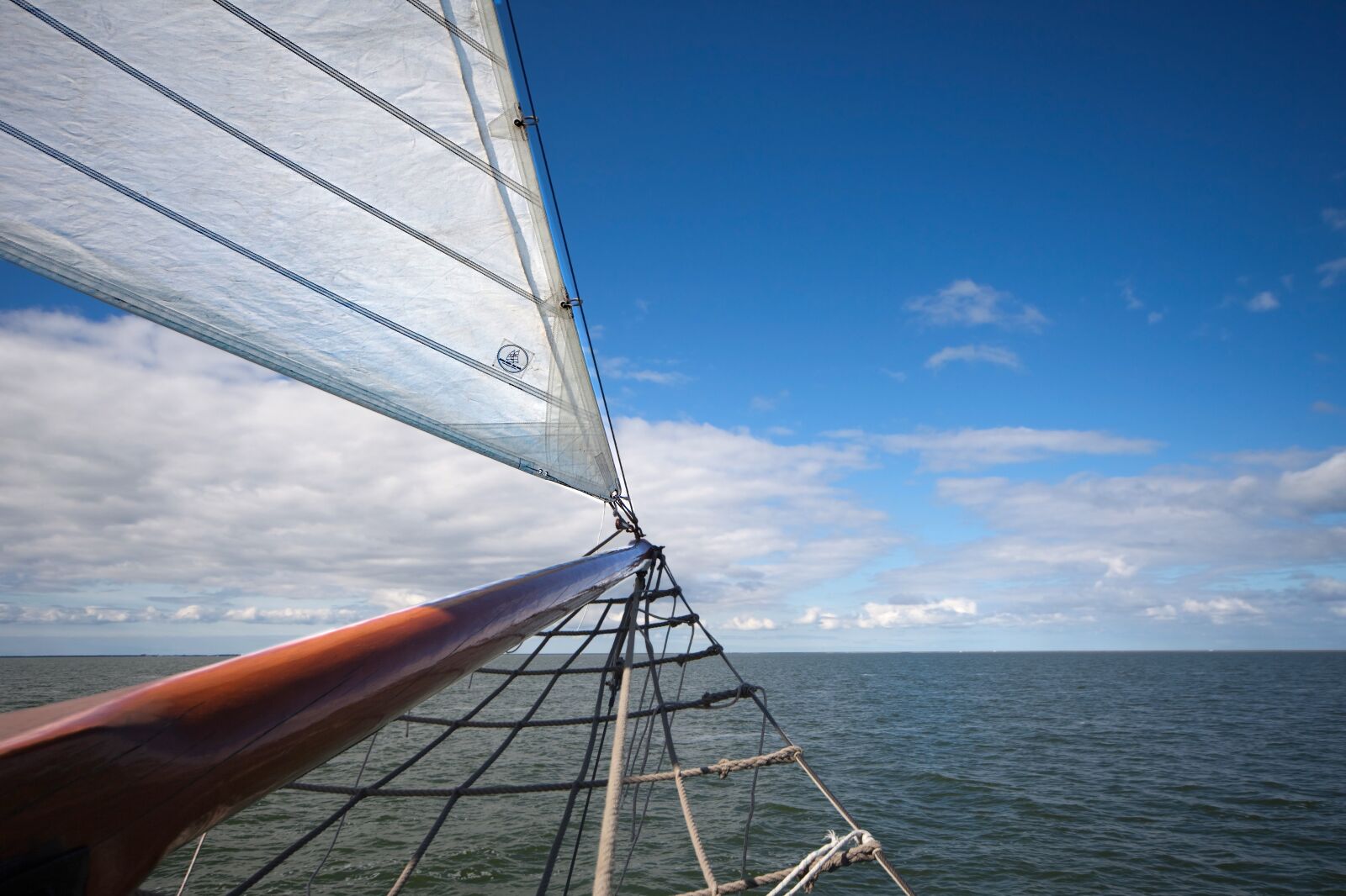 Canon EOS 5D Mark II sample photo. Sea, boat, sail photography