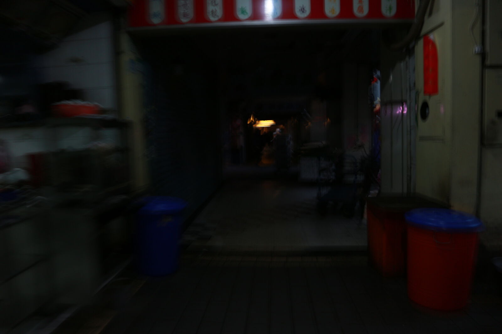 Canon EOS M sample photo. Illuminated, lamp photography