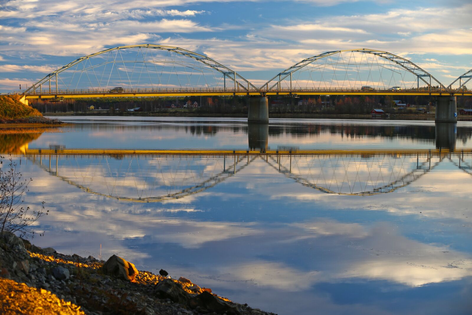 Canon EOS 6D sample photo. Bro, backlight, mirroring photography