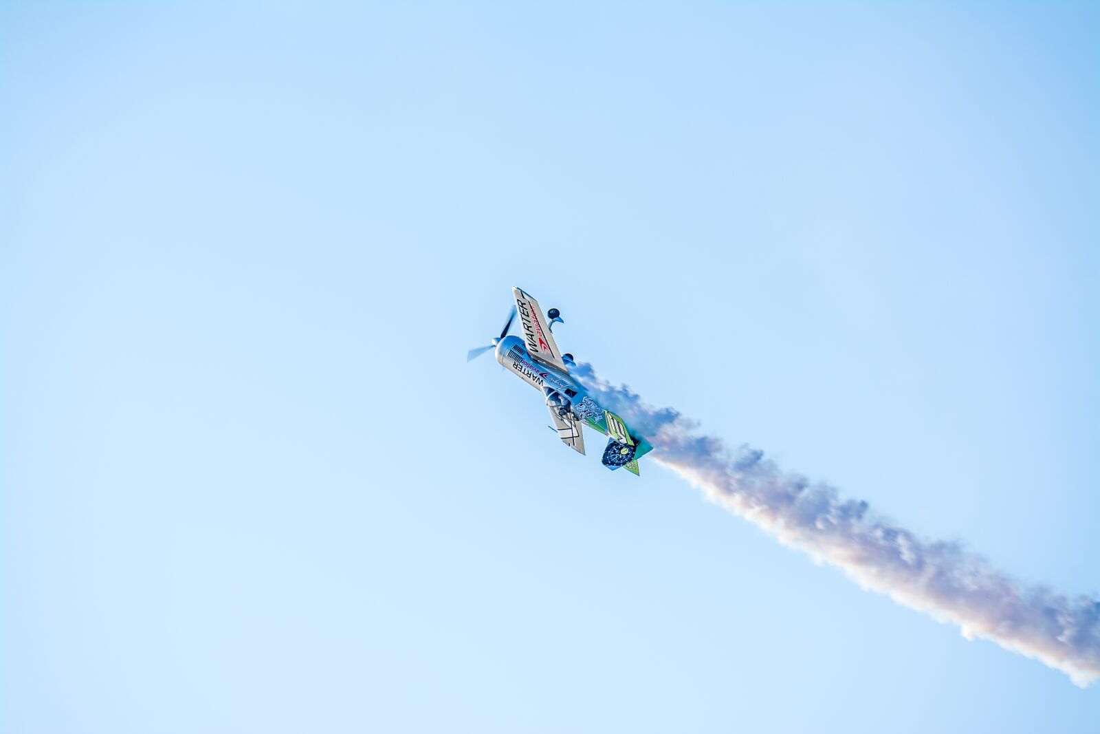 Nikon D7100 sample photo. Sky, the airplane, flat photography