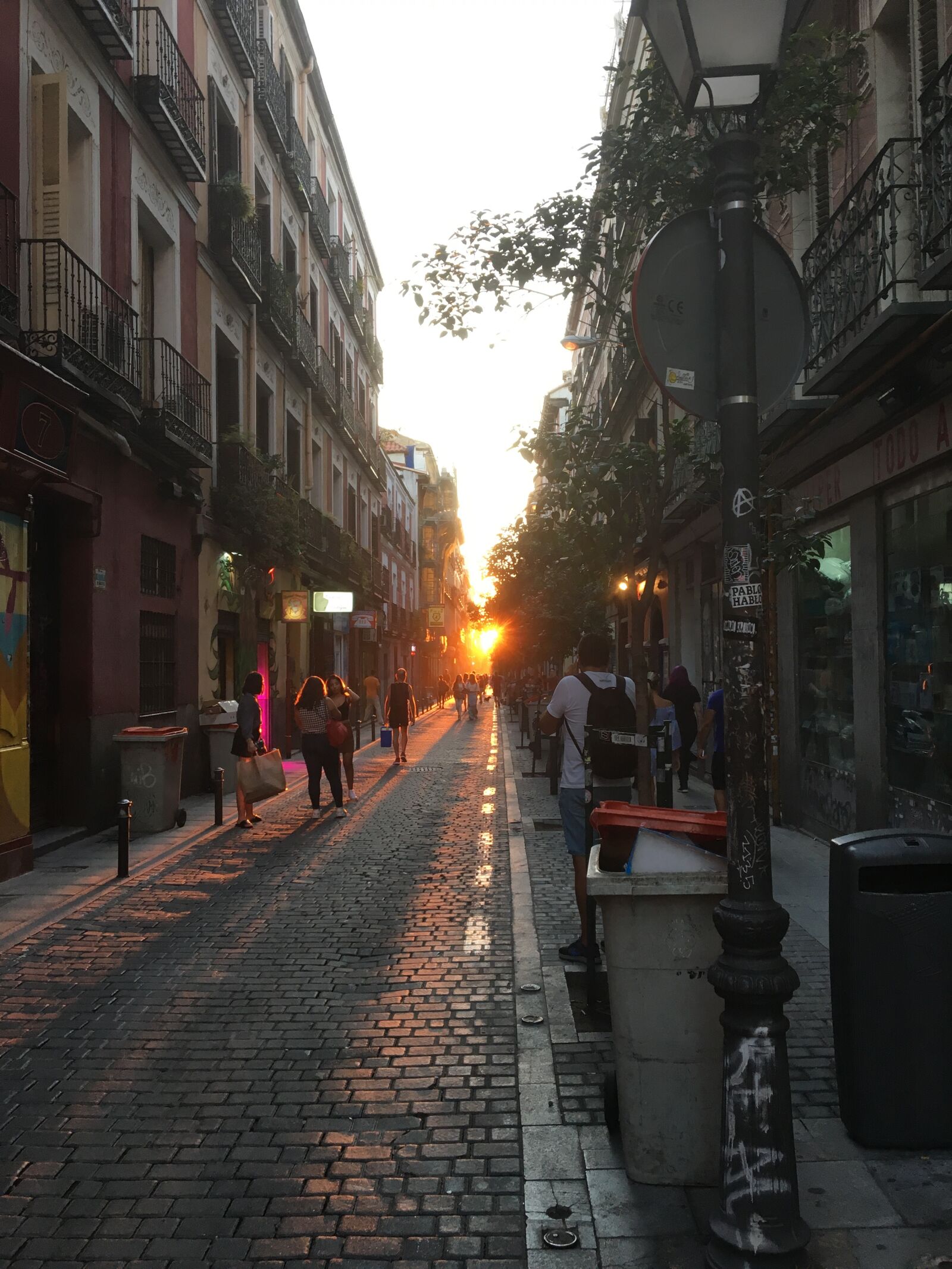 Apple iPhone 6s sample photo. Sunset, street, madrid photography