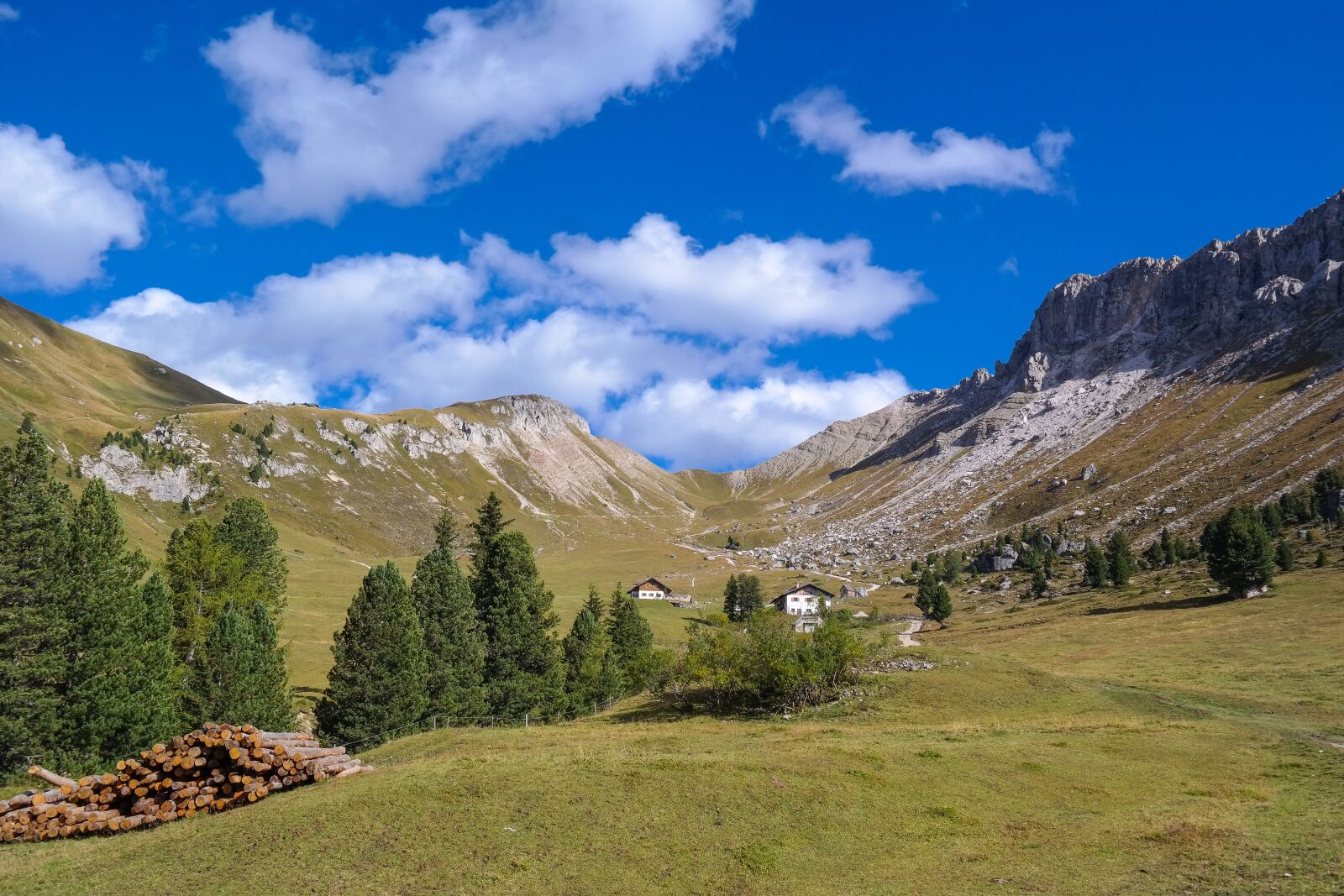 Samsung NX300 sample photo. Alpine, dolomites, south tyrol photography