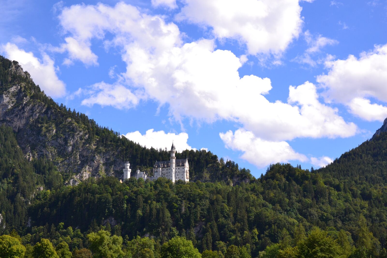 Nikon D3100 sample photo. Castle, kristin, bavaria photography