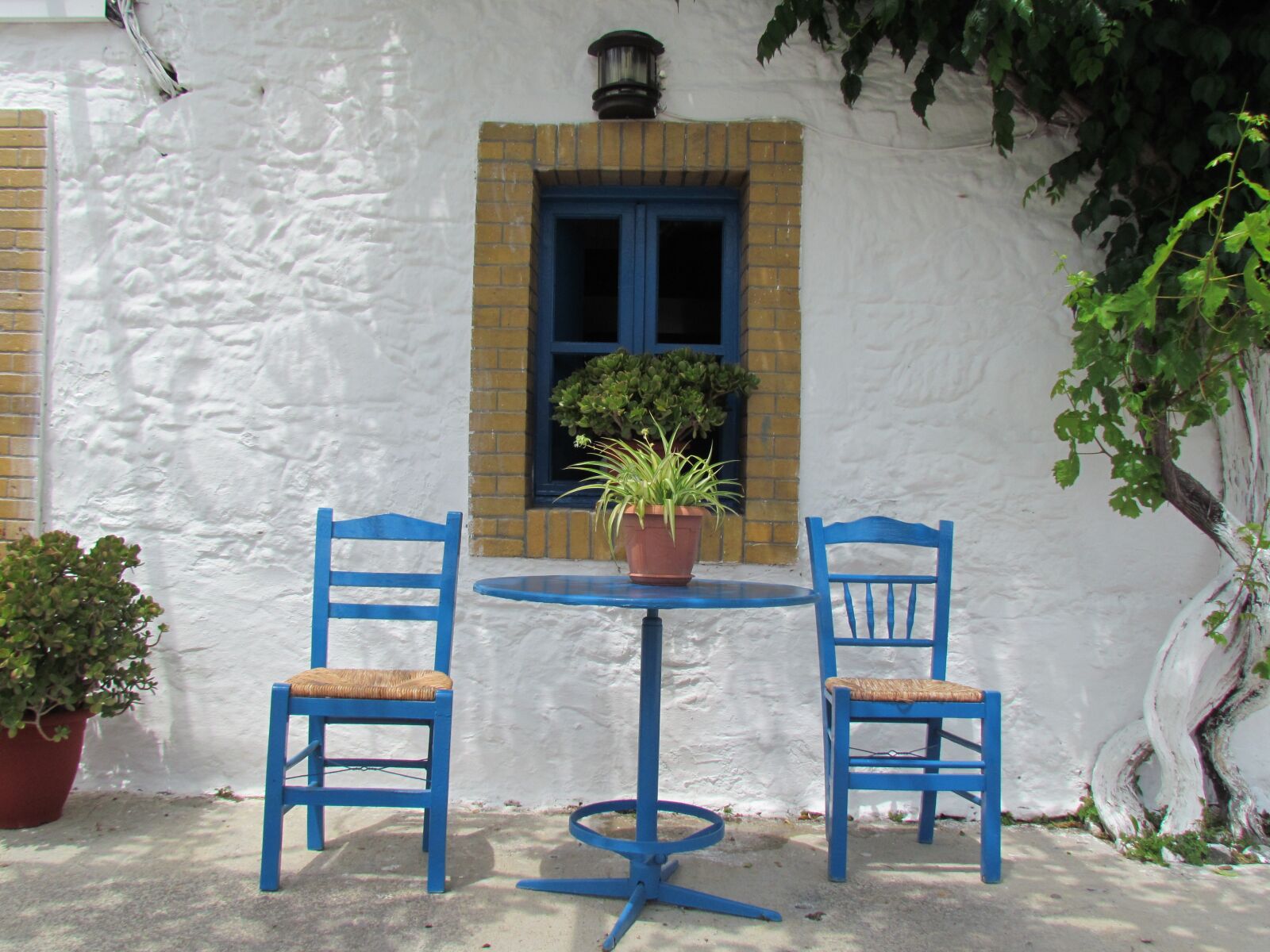 Canon PowerShot SX30 IS sample photo. Greece, blue, traditional photography