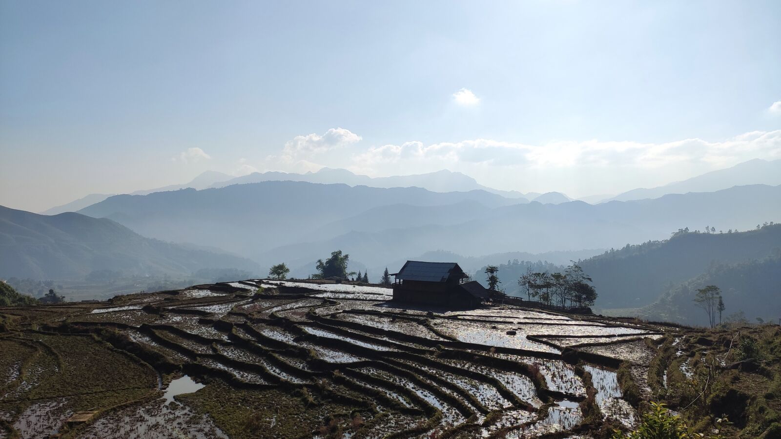 Xiaomi Mi 9T sample photo. Terraces, vietnam, house between photography