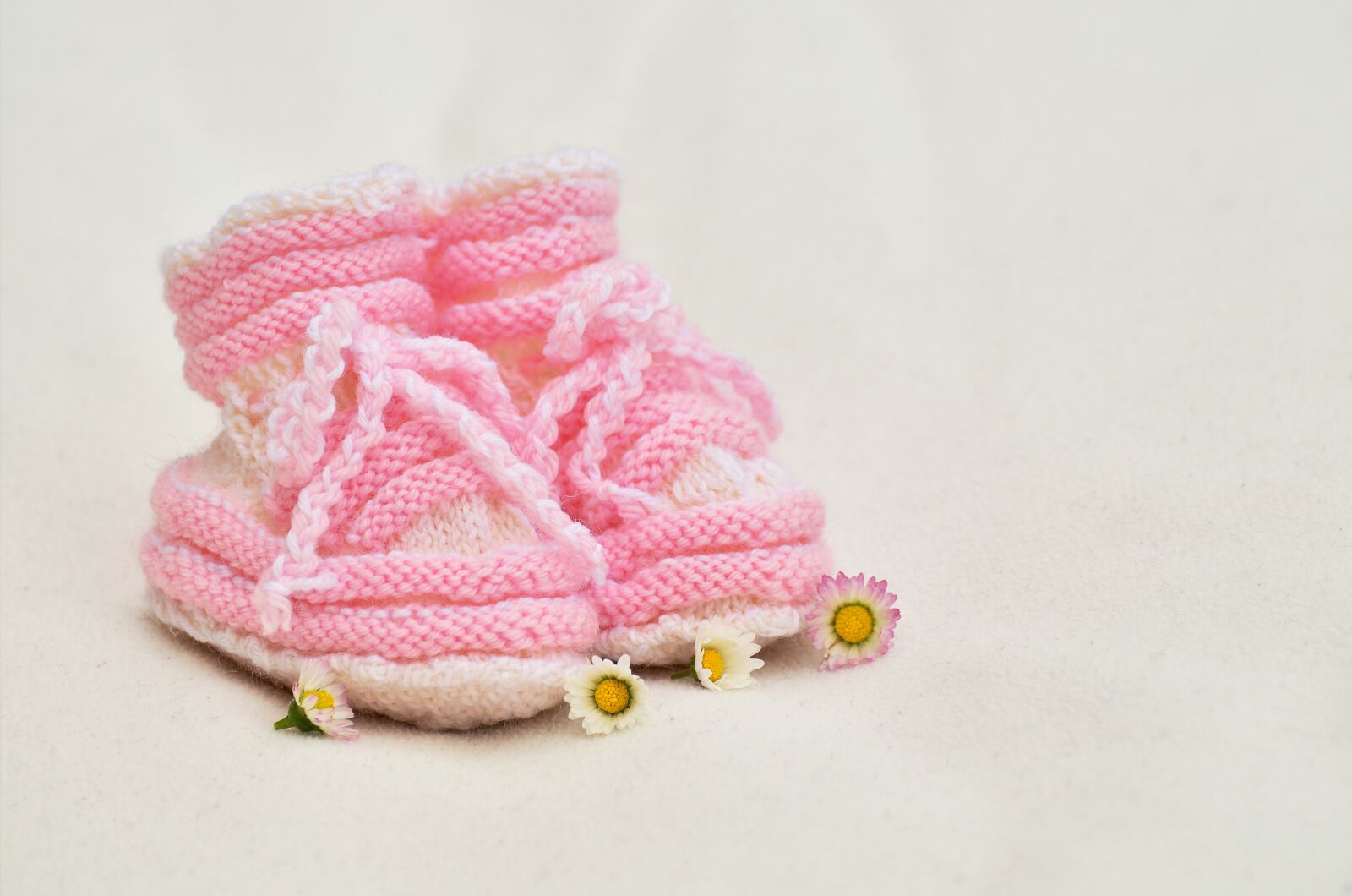 Nikon D5100 sample photo. Baby, girl, greeting photography