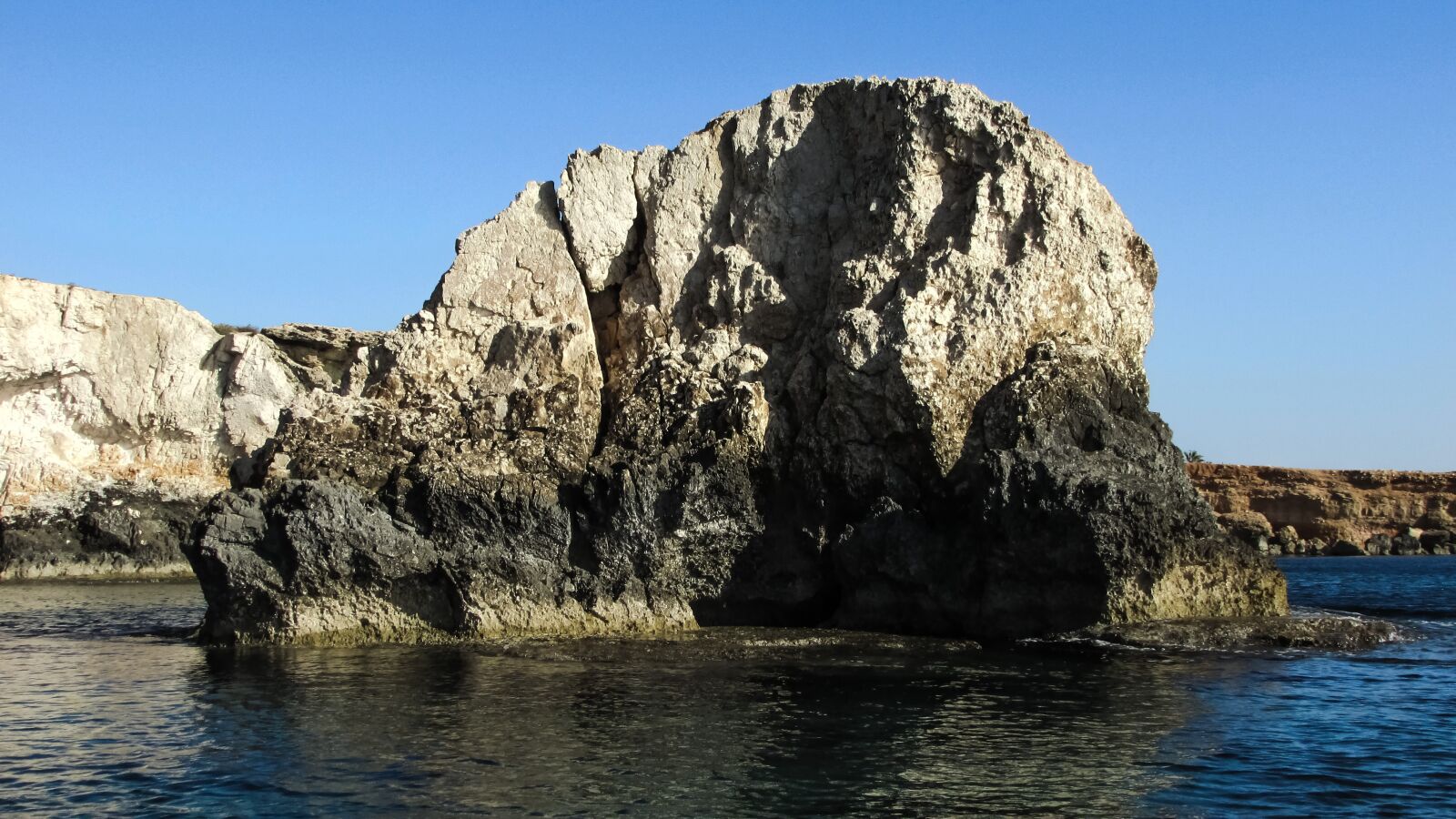 Canon PowerShot SX400 IS sample photo. Cyprus, ayia napa, rock photography