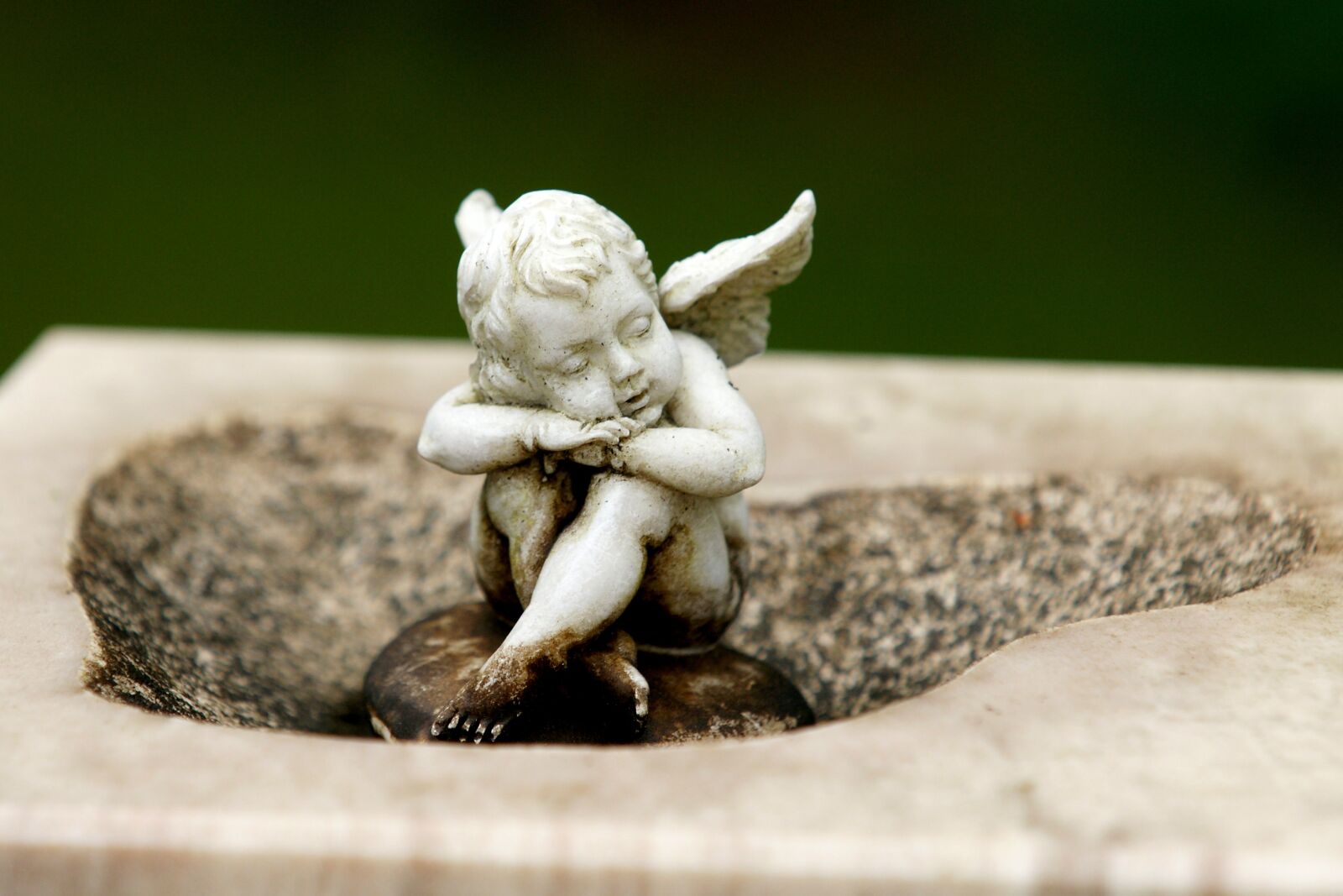 Sony Alpha DSLR-A700 sample photo. Angel, grabschmuck, angel figure photography