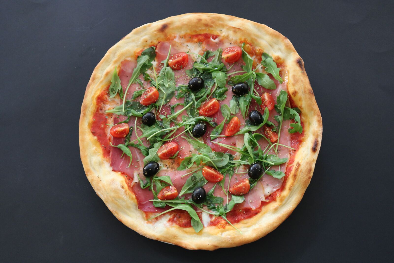 Canon EOS 750D (EOS Rebel T6i / EOS Kiss X8i) sample photo. Pizza, food, meal photography