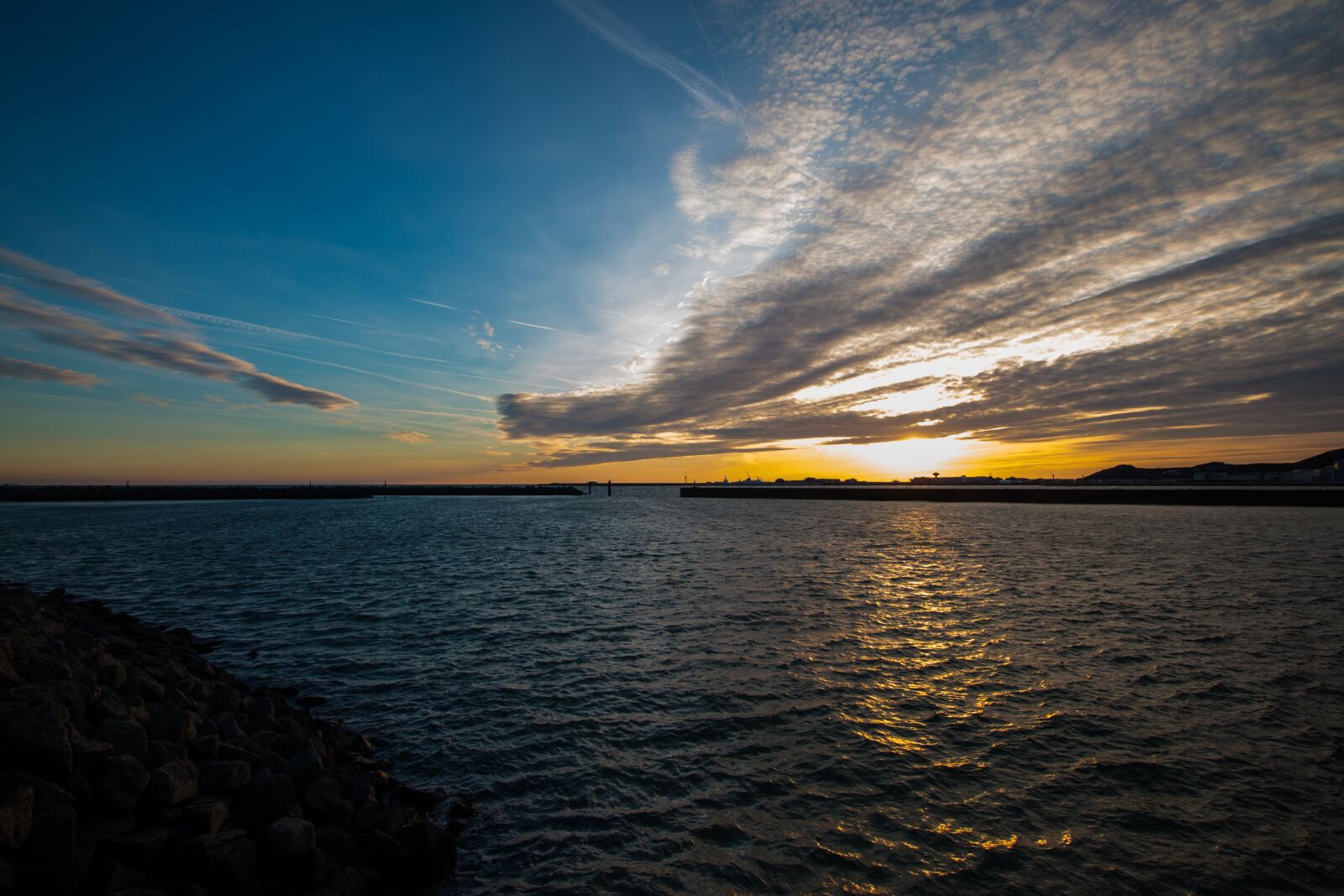Canon EOS 70D sample photo. Sunset, coast, sea photography