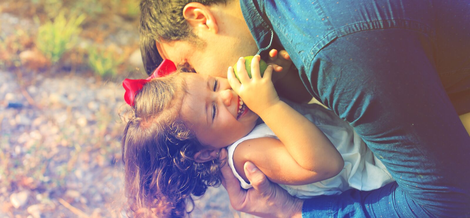 Canon EOS 5D Mark II sample photo. Parents and children, happiness photography