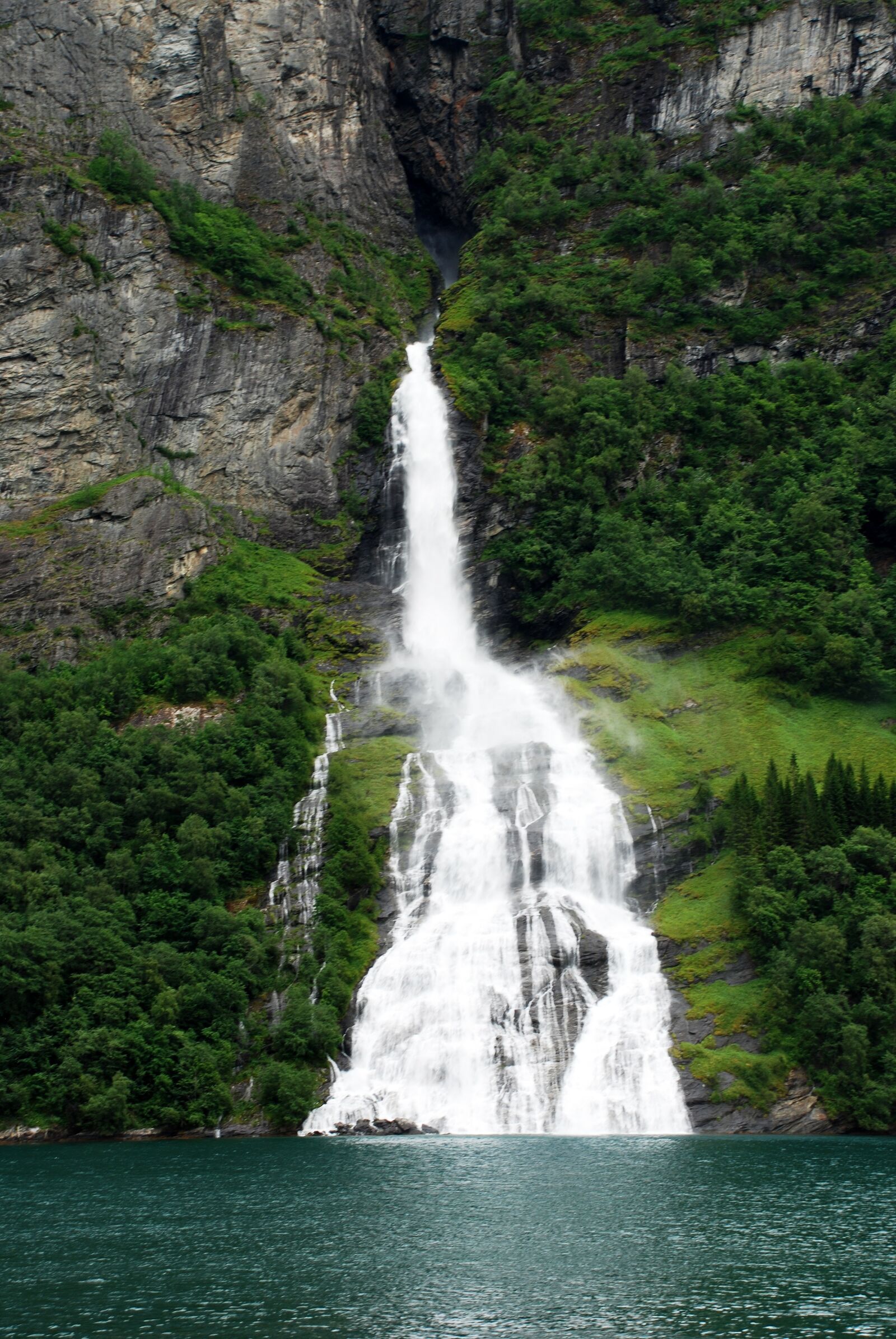 Nikon D80 sample photo. Fjord, northwest norway, waterfalls photography