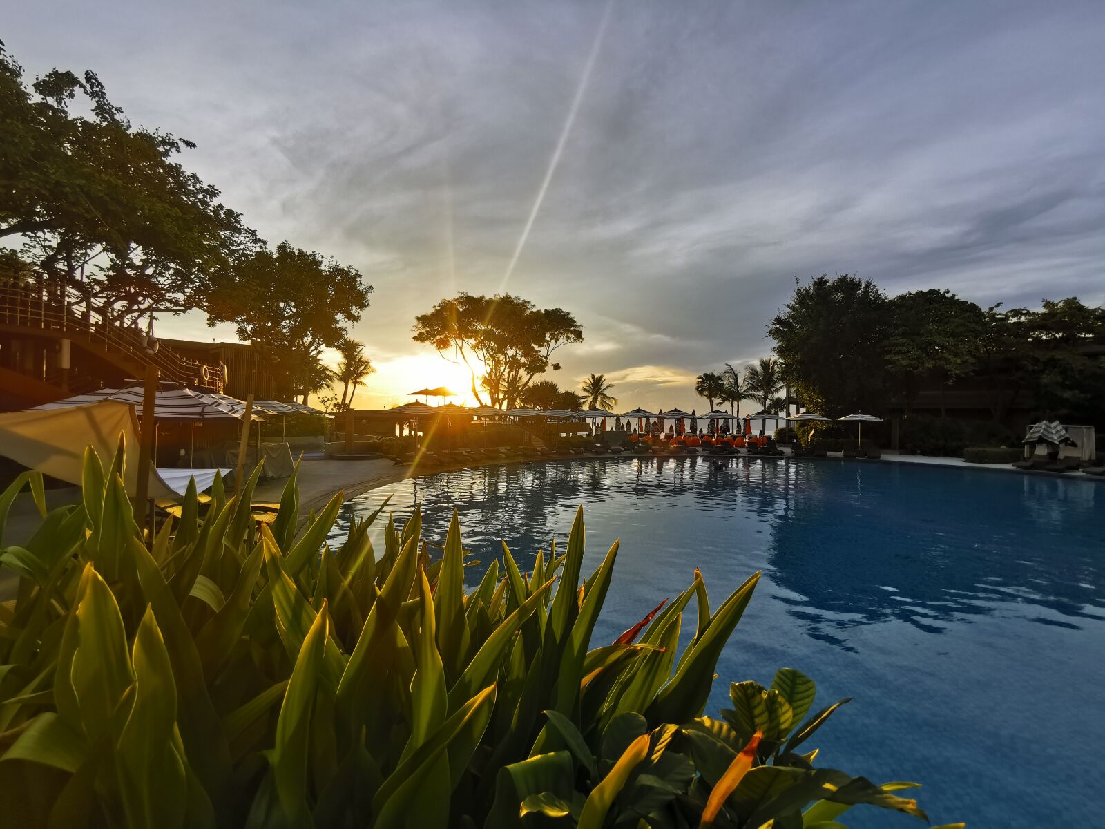 HUAWEI P30 Pro sample photo. Hua hin, morning, sunset photography