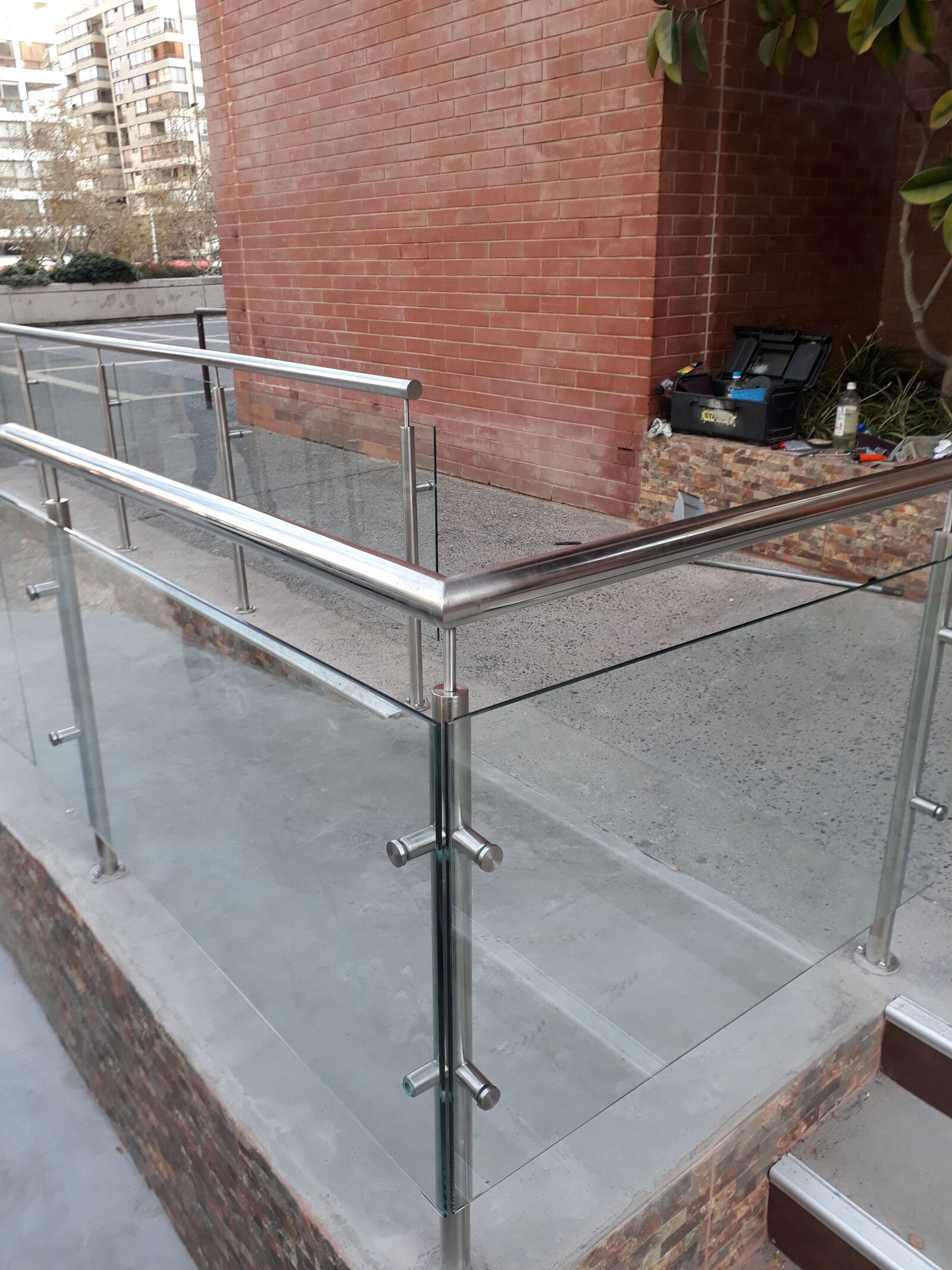 Samsung Galaxy J7 Prime sample photo. Railing, glass, stainless steel photography