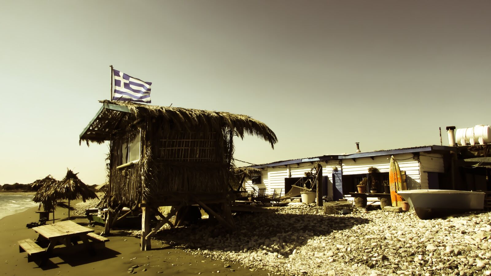 Canon PowerShot SX400 IS sample photo. Hut, rough, beach photography