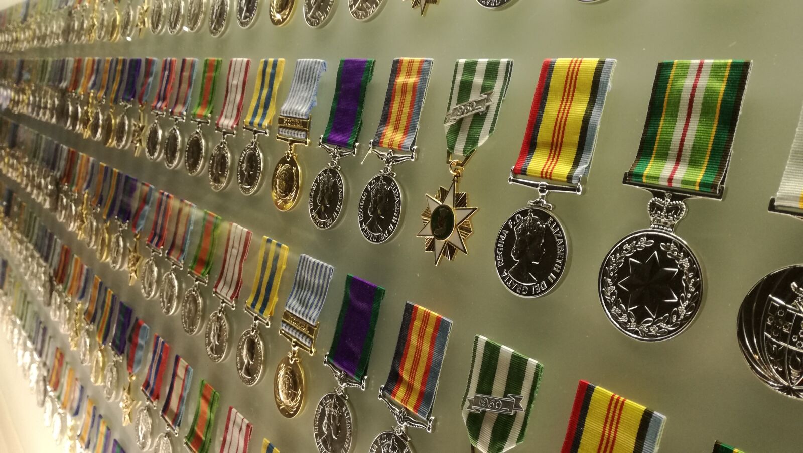 HUAWEI P9 LITE sample photo. Medals, military, war photography