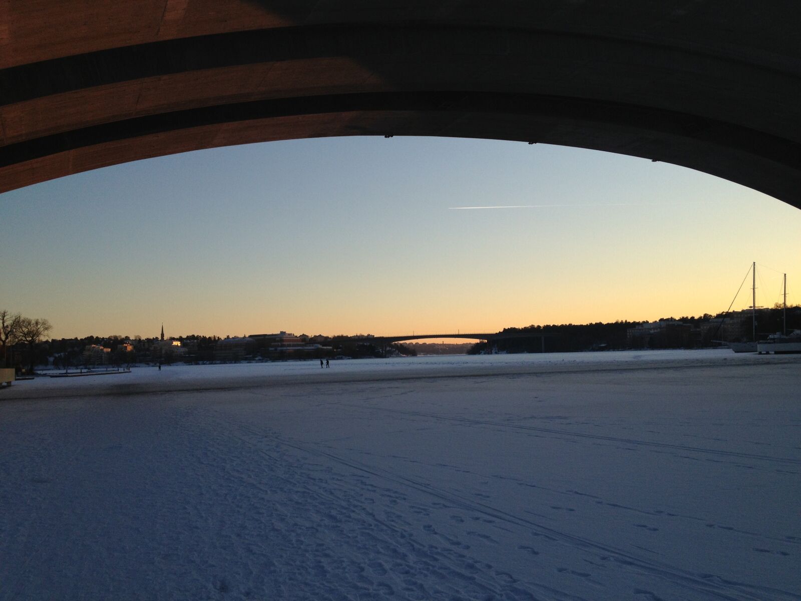 Apple iPhone 4S sample photo. Bridges, ice, sunset photography