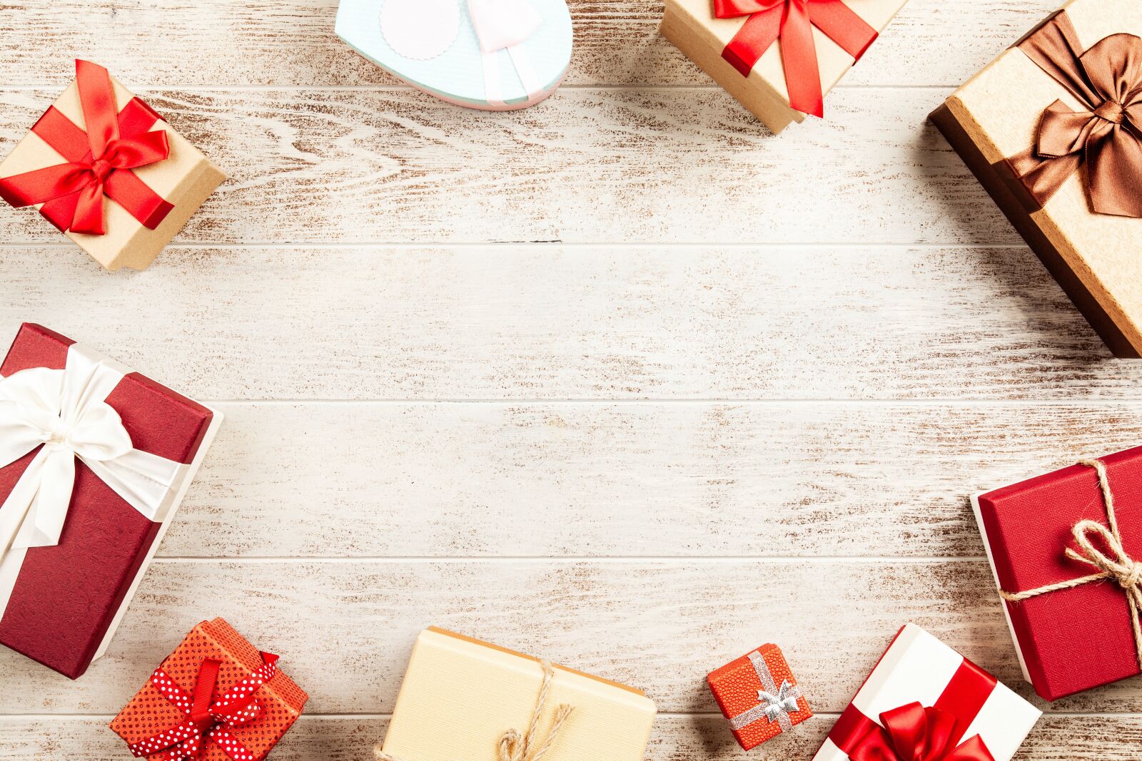 Canon EOS 5D Mark II sample photo. Gift, box, christmas photography