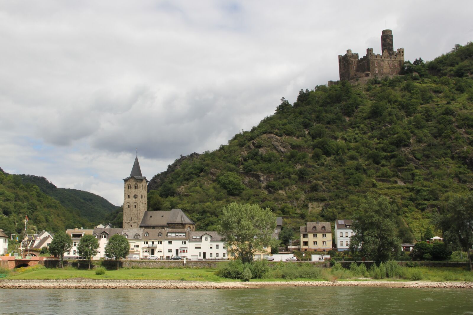 Canon EF-S 18-135mm F3.5-5.6 IS sample photo. Castle, rhine, rhone photography