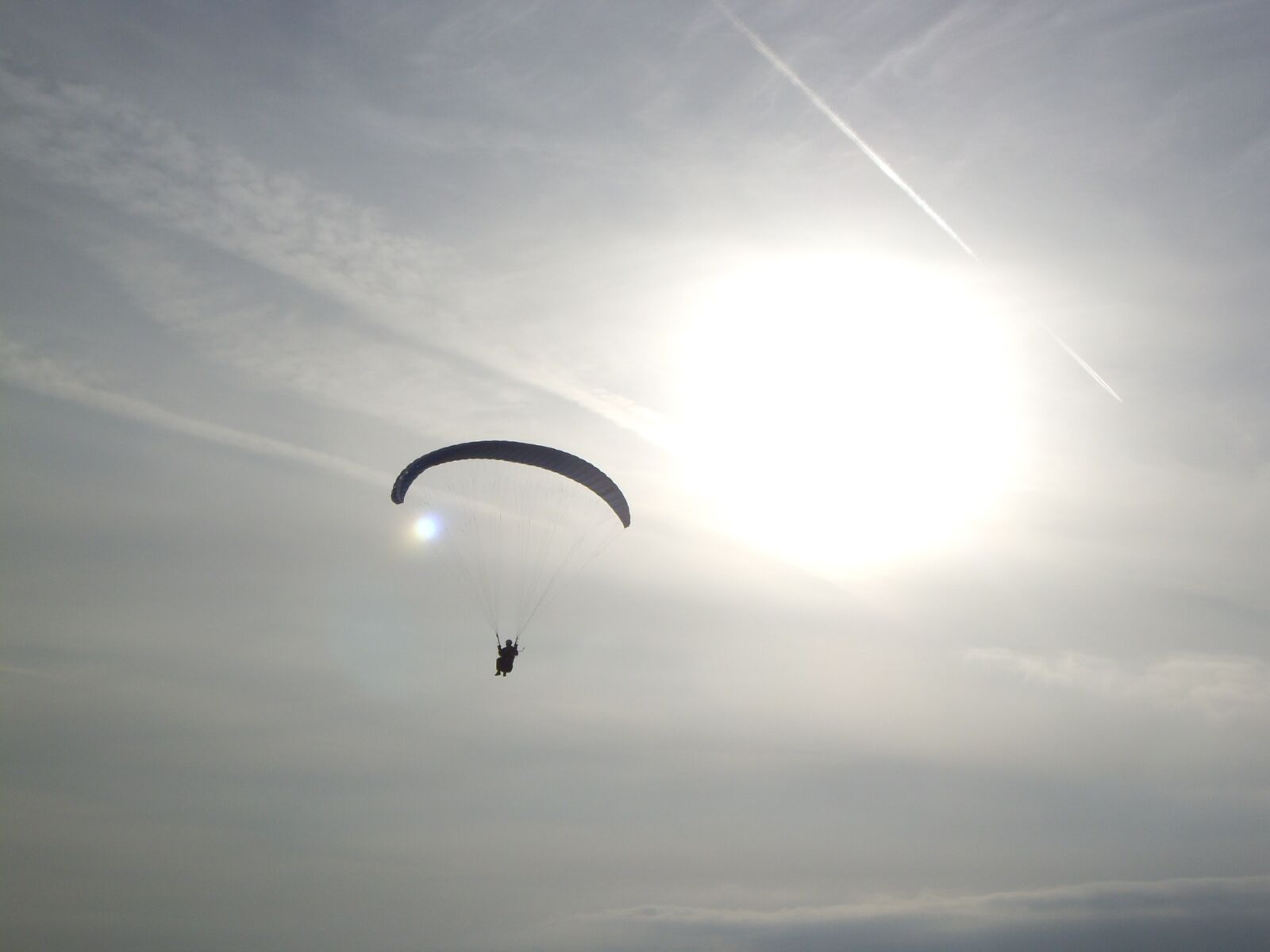 Pentax OPTIO S7 sample photo. Paragliding, flying, sunset photography