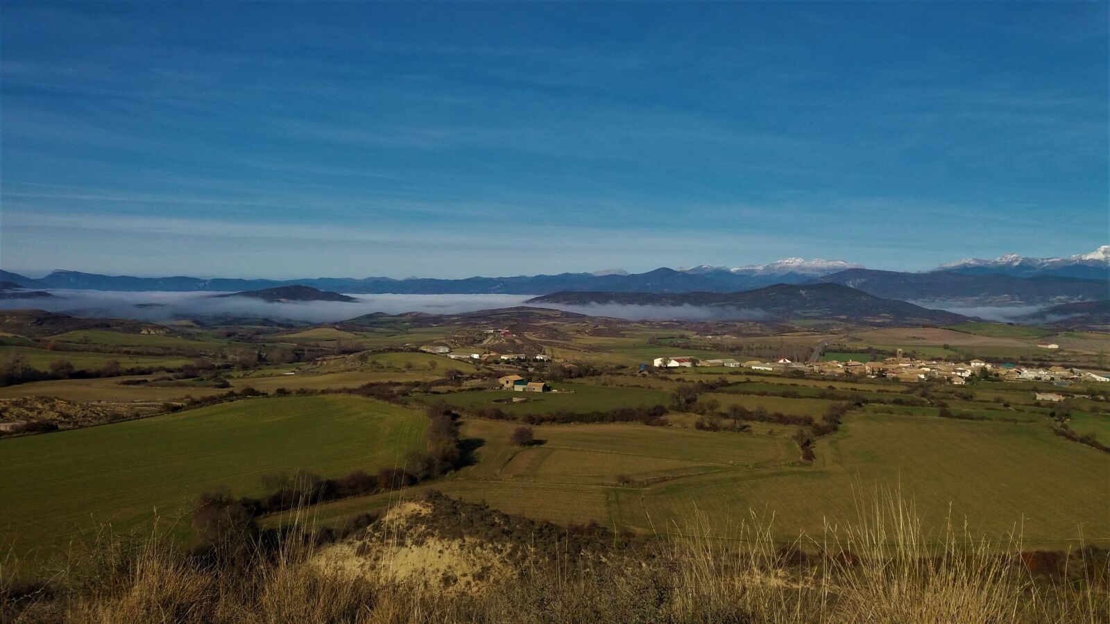 Samsung Galaxy J5 sample photo. Mountains, landscape, nature photography
